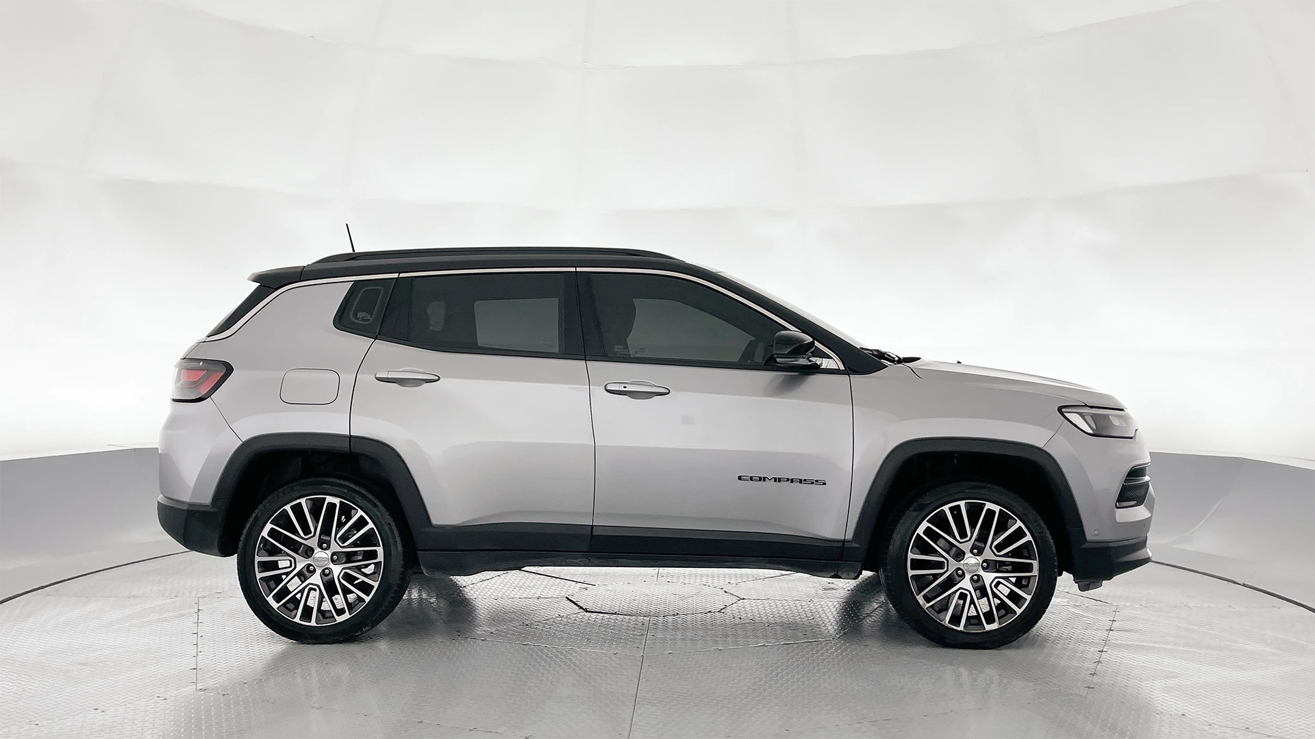 JEEP COMPASS LIMITED PLUS AT 1300CC T CT TC