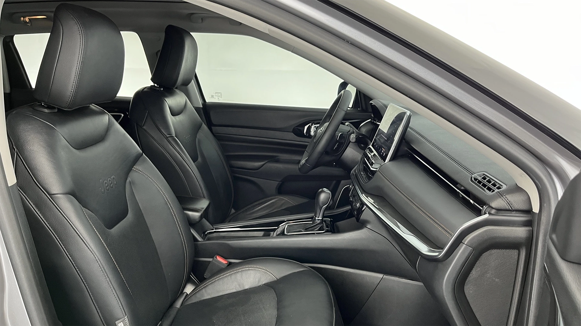 JEEP COMPASS LIMITED PLUS AT 1300CC T CT TC