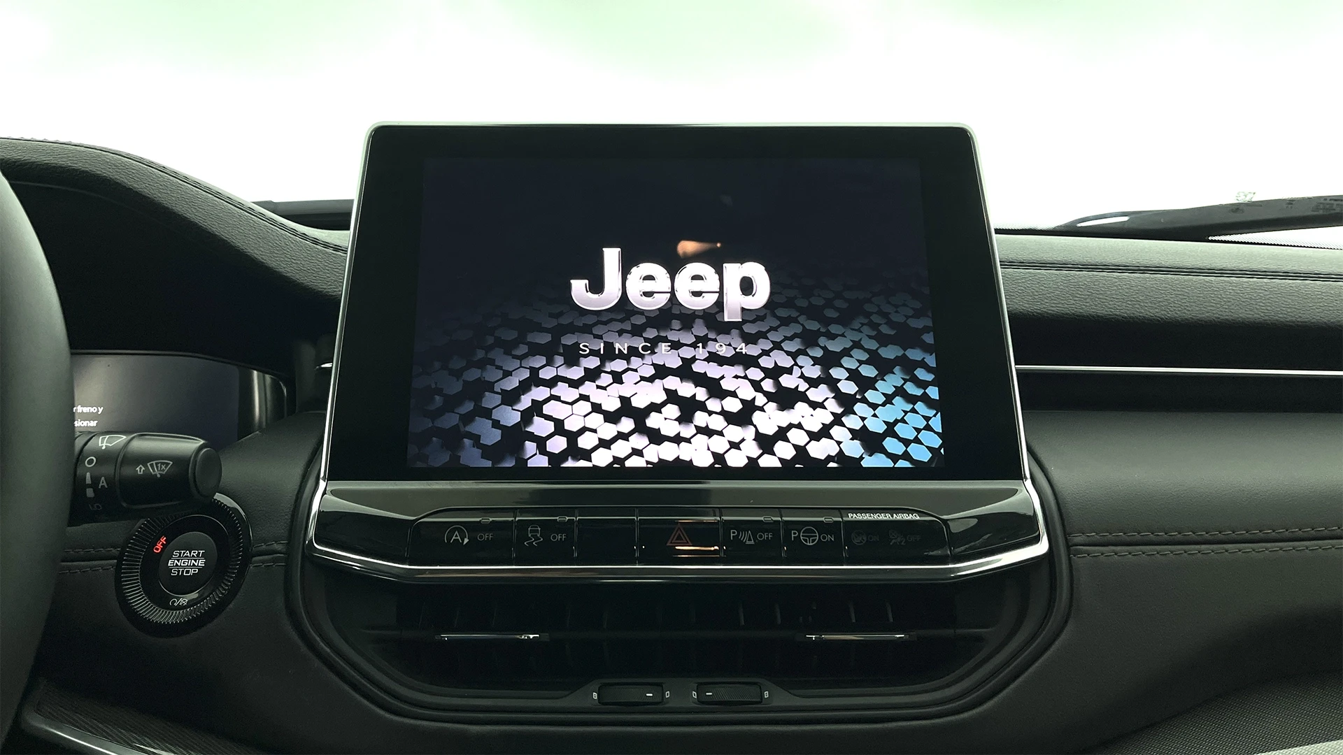 JEEP COMPASS LIMITED PLUS AT 1300CC T CT TC