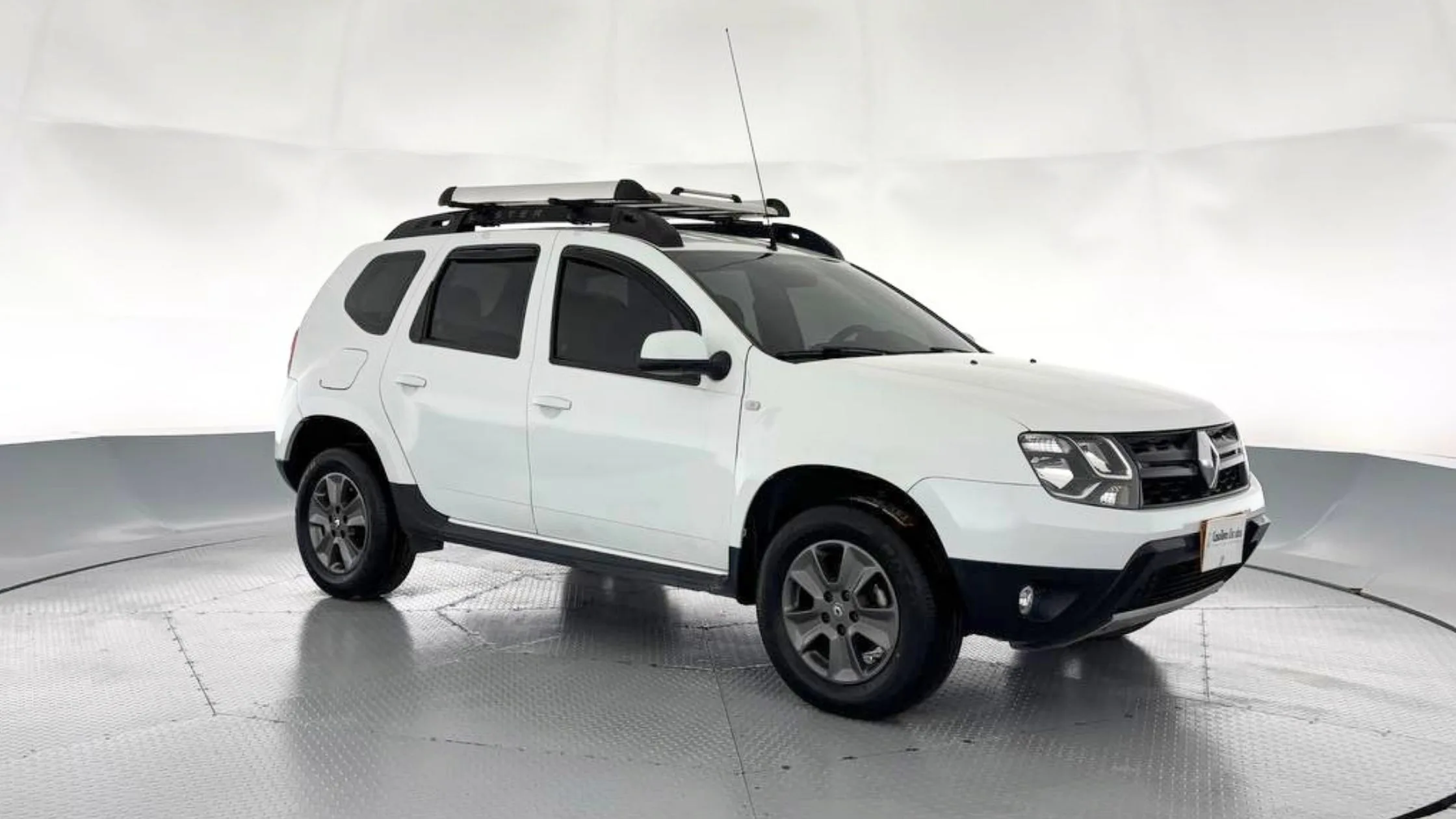 RENAULT DUSTER DYNAMIQUE/INTENS MT 2000CC 4X4