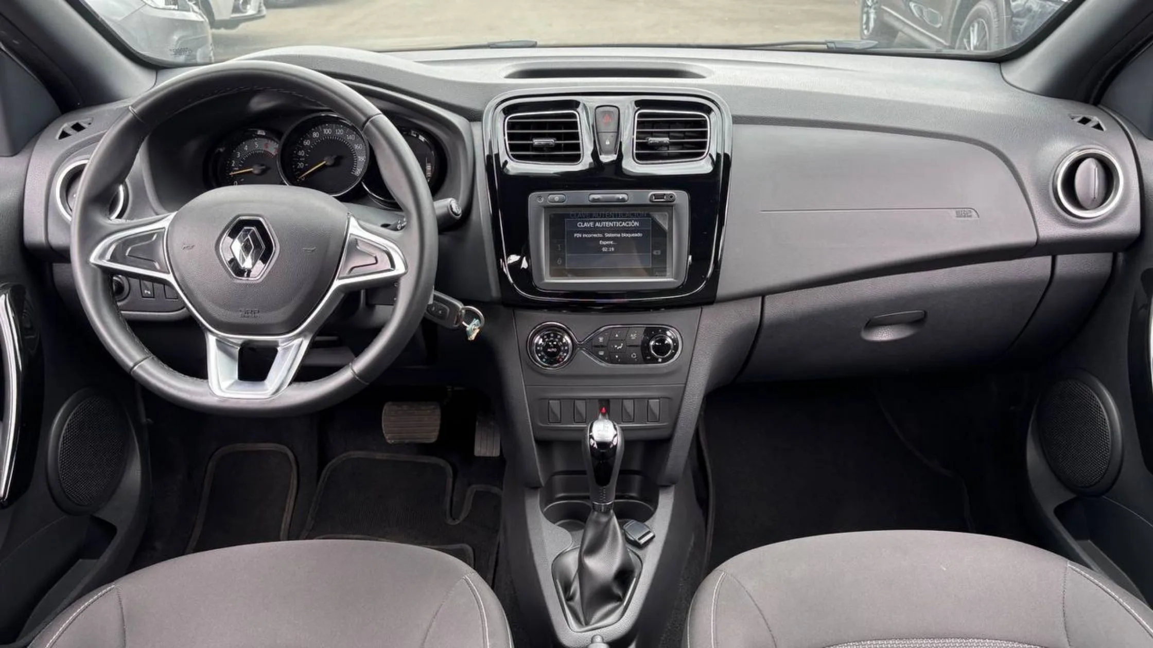 RENAULT LOGAN INTENS TP 1600CC 16V AA 4AB ABS TC