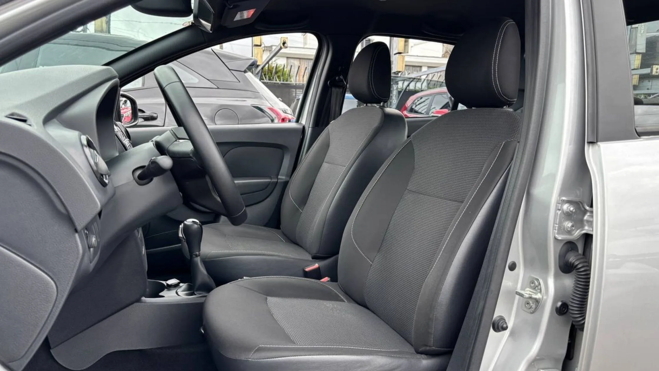 RENAULT LOGAN INTENS TP 1600CC 16V AA 4AB ABS TC