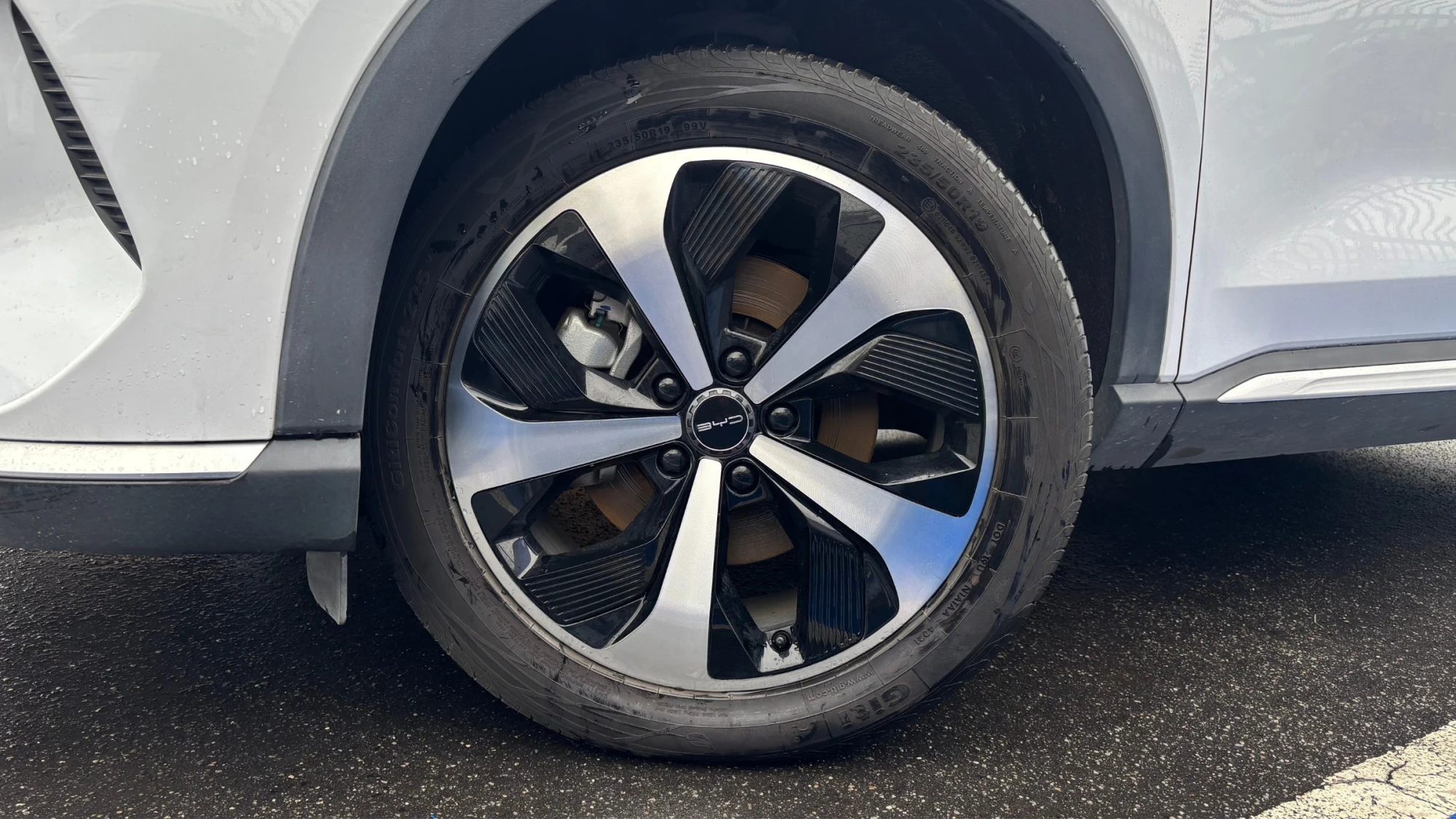 BYD SONG PLUS GL AT 1500CC 6AB ABS CT