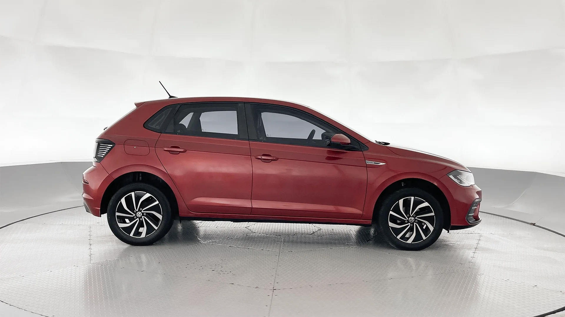 VOLKSWAGEN POLO HIGHLINE AT 1000CC 4AB ABS