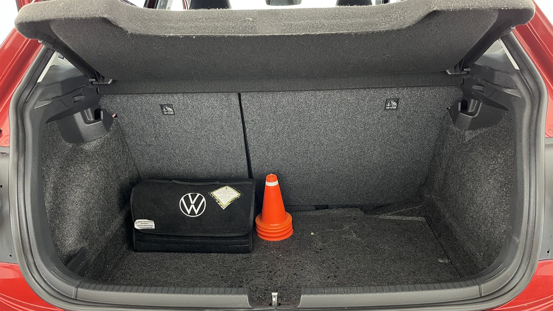 VOLKSWAGEN POLO HIGHLINE AT 1000CC 4AB ABS