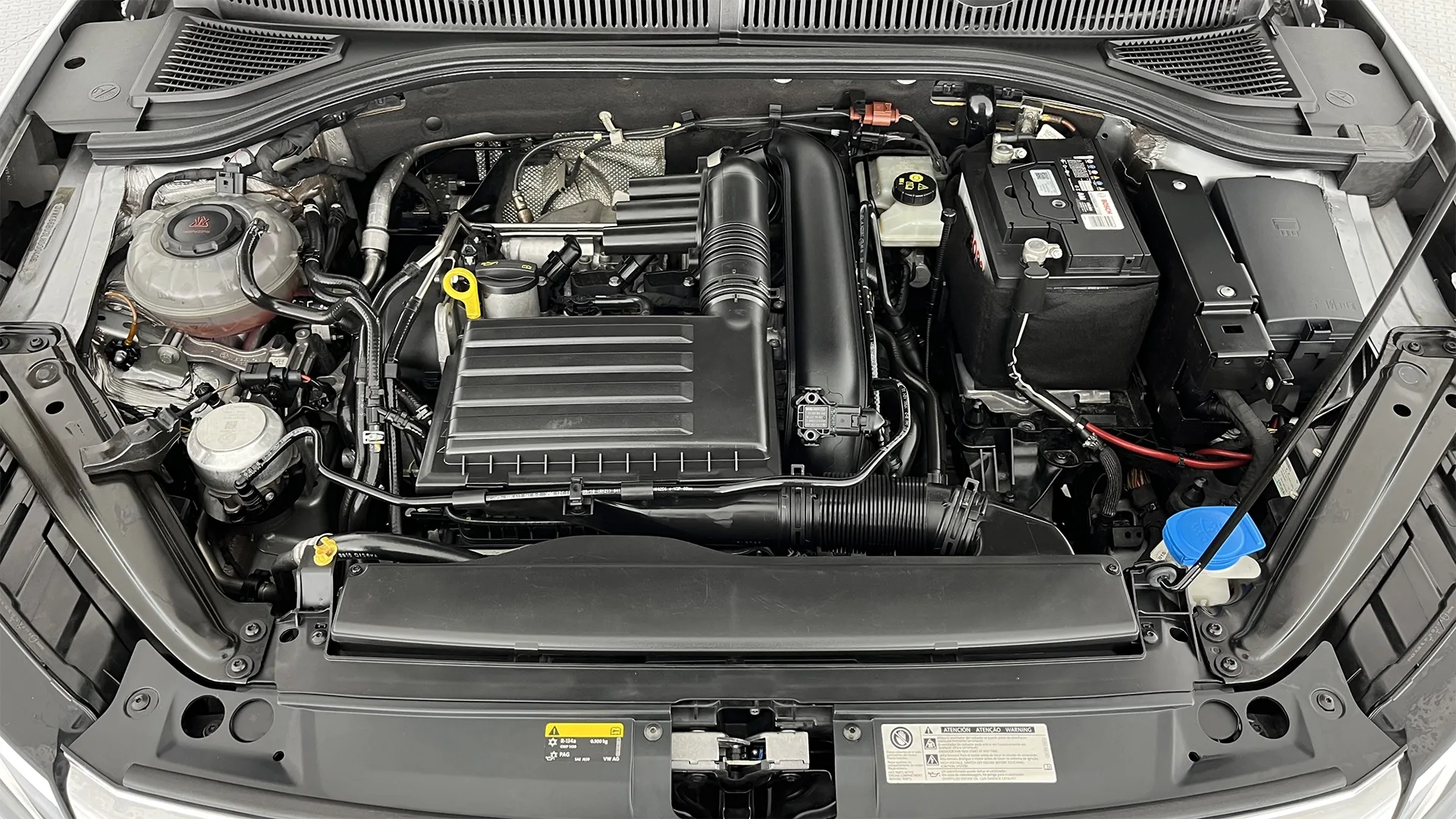 VOLKSWAGEN JETTA TSI COMFORTLINE TP 1400CC T R16