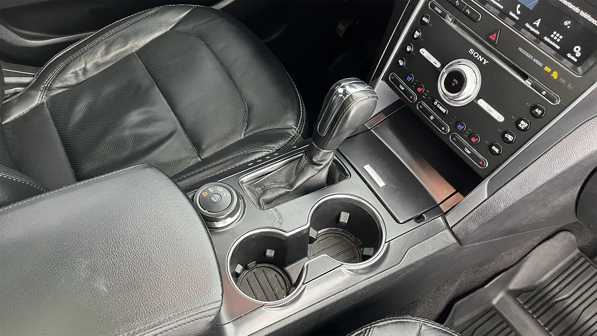 FORD EXPLORER LIMITED TP 2300CC 4X4