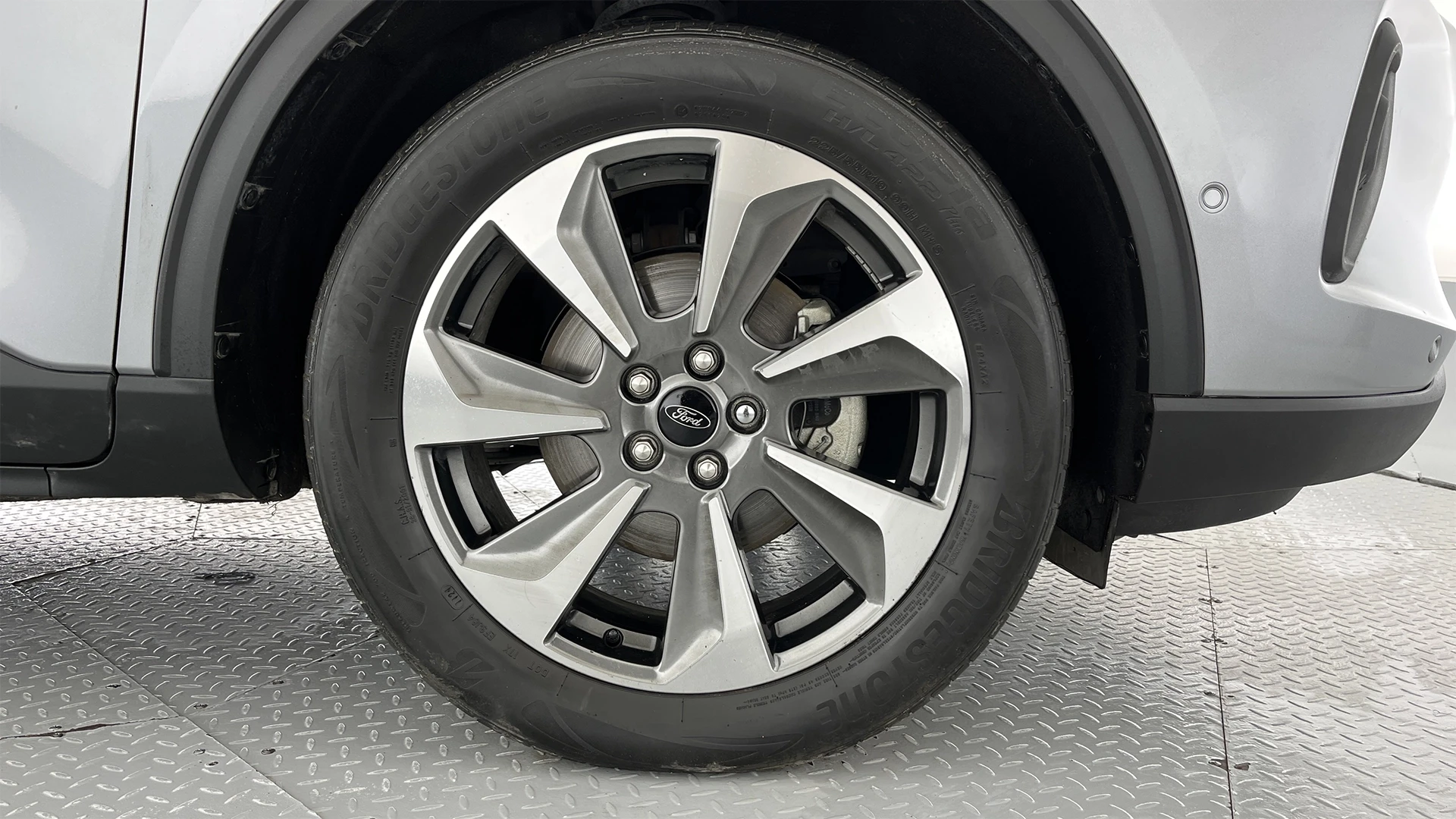 FORD ESCAPE PLATINUM FHEV AT 2500CC CT 4X4