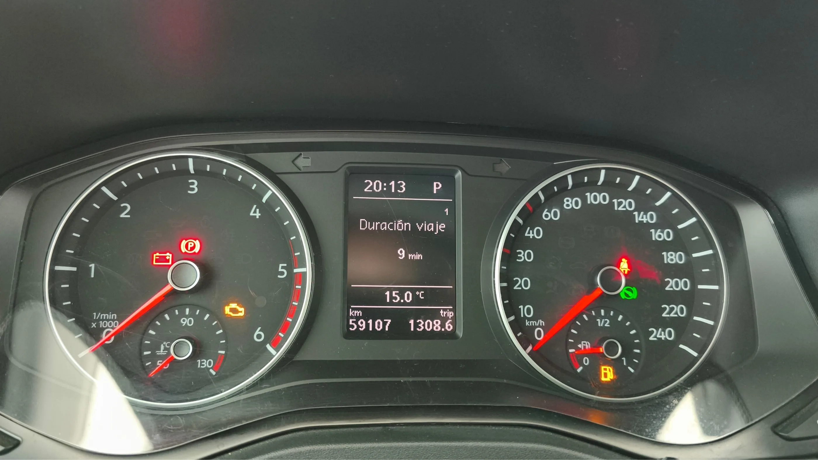 VOLKSWAGEN AMAROK HIGHLINE TP 3000CC V6 TD 4X4 6AB ABS R19