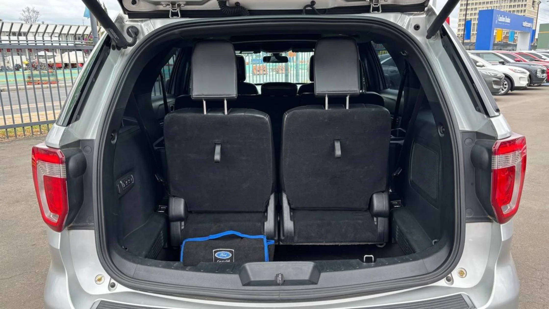 FORD EXPLORER LIMITED TP 2300CC 4X4