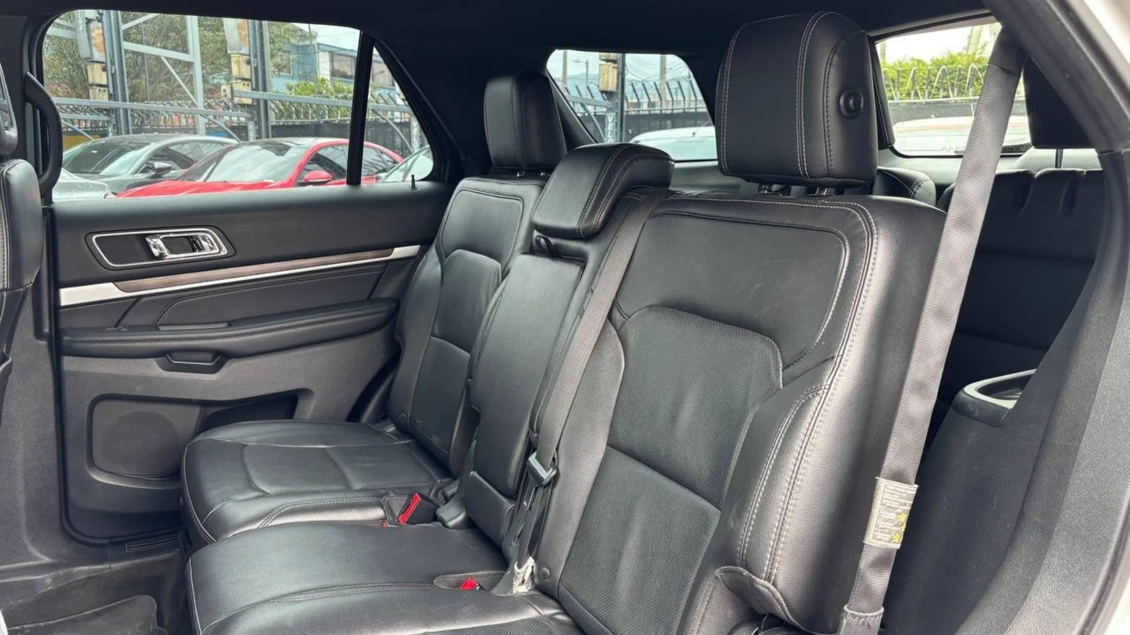 FORD EXPLORER LIMITED TP 2300CC 4X4