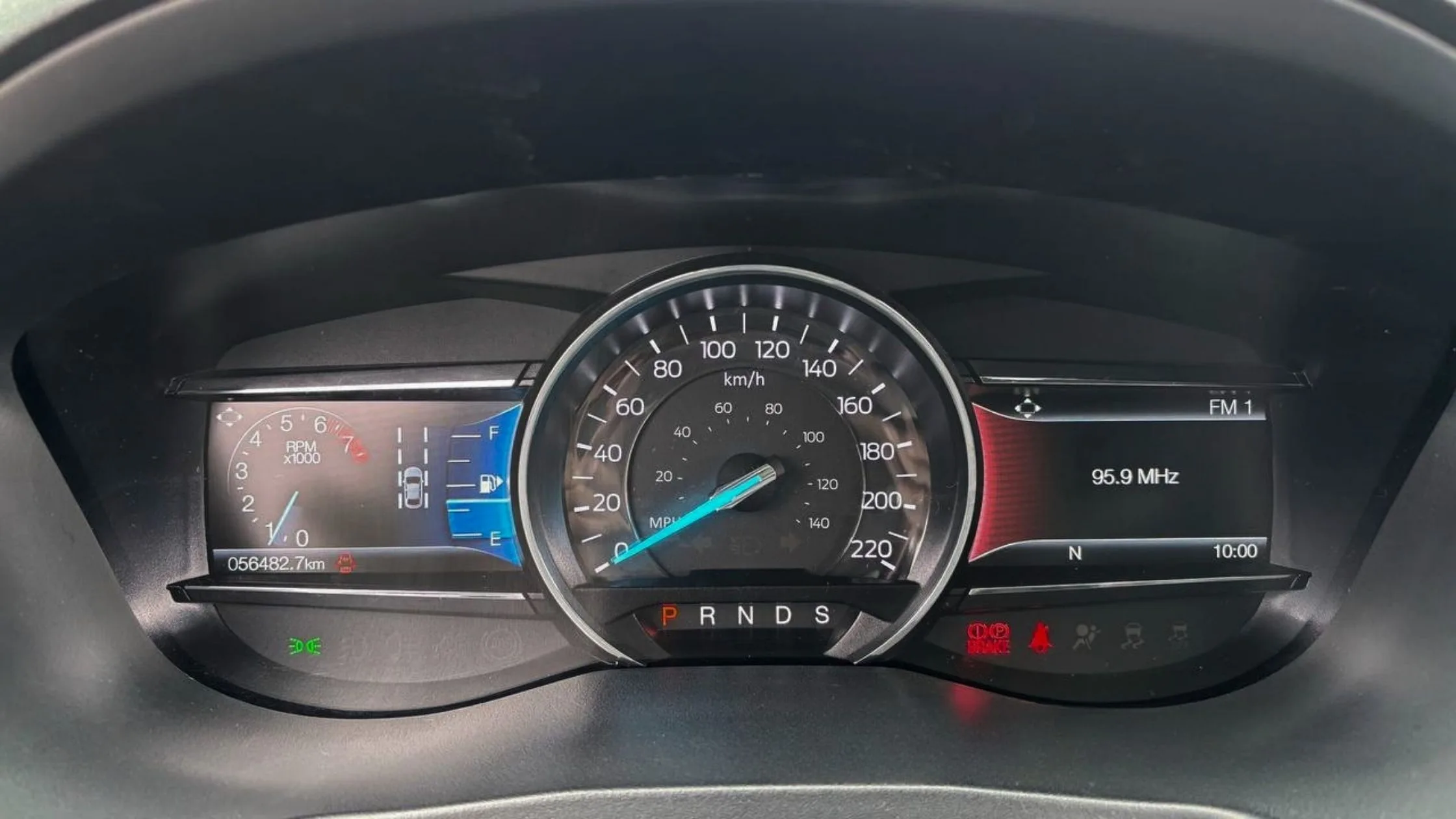 FORD EXPLORER LIMITED TP 2300CC 4X4