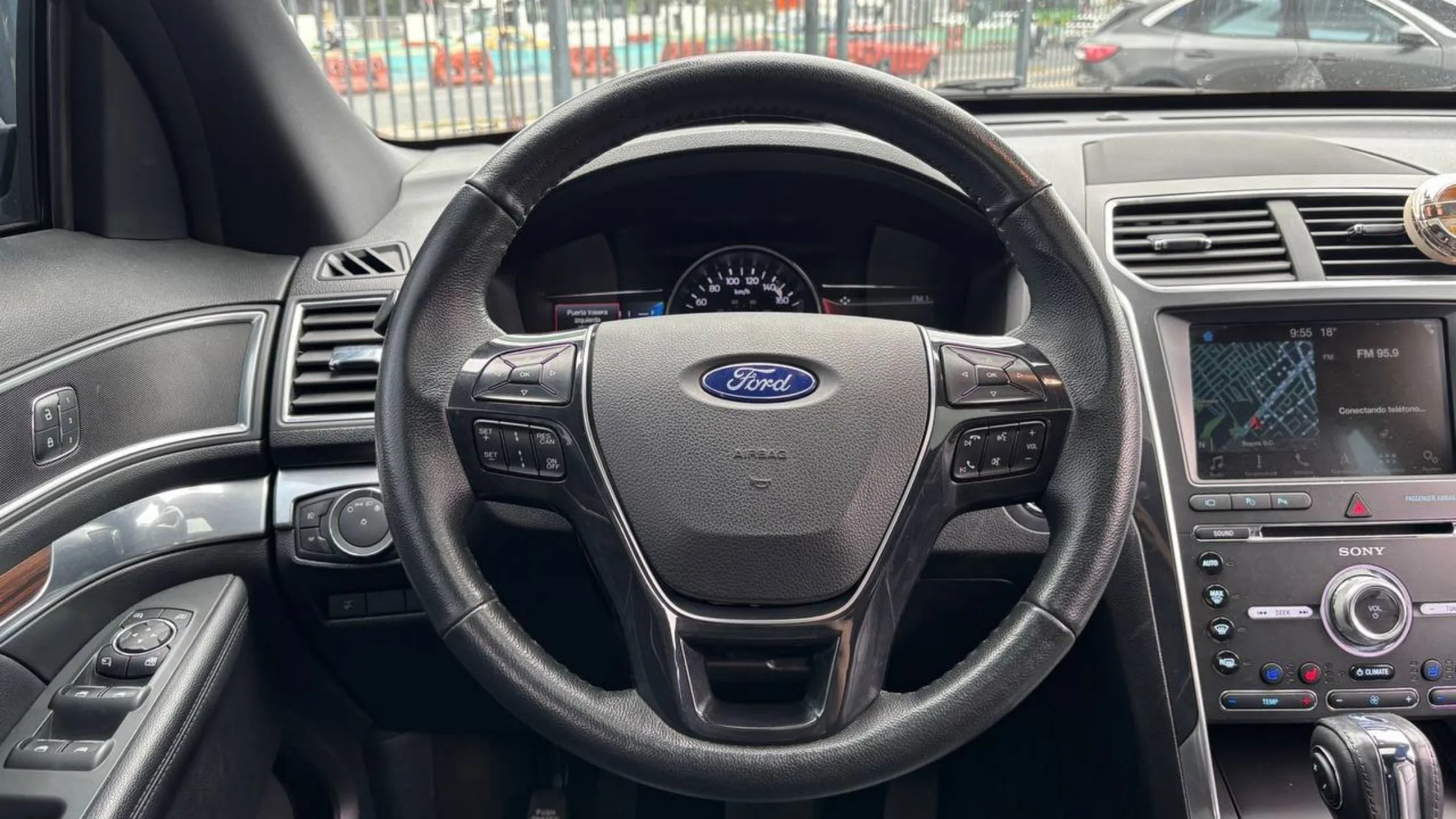 FORD EXPLORER LIMITED TP 2300CC 4X4