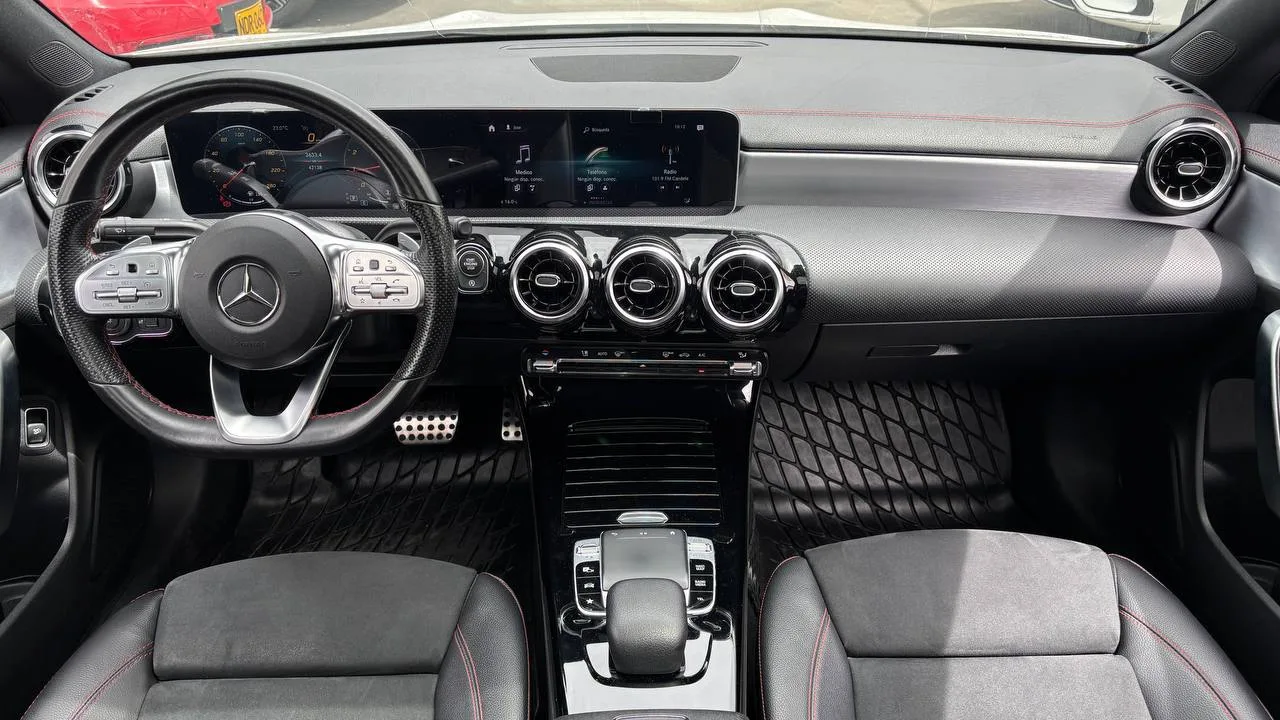 MERCEDES-BENZ CLA 180 [C118] AMG LINE TP 1300CC T