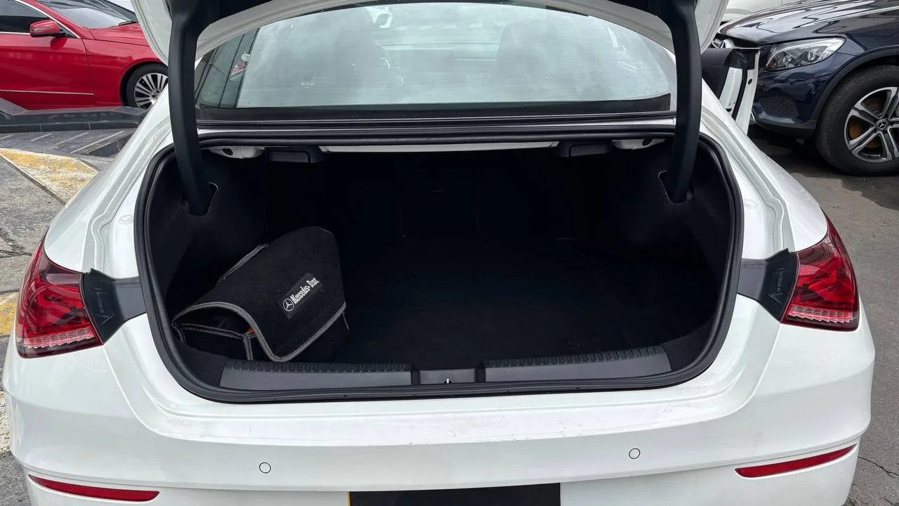 MERCEDES-BENZ CLA 180 [C118] AMG LINE TP 1300CC T