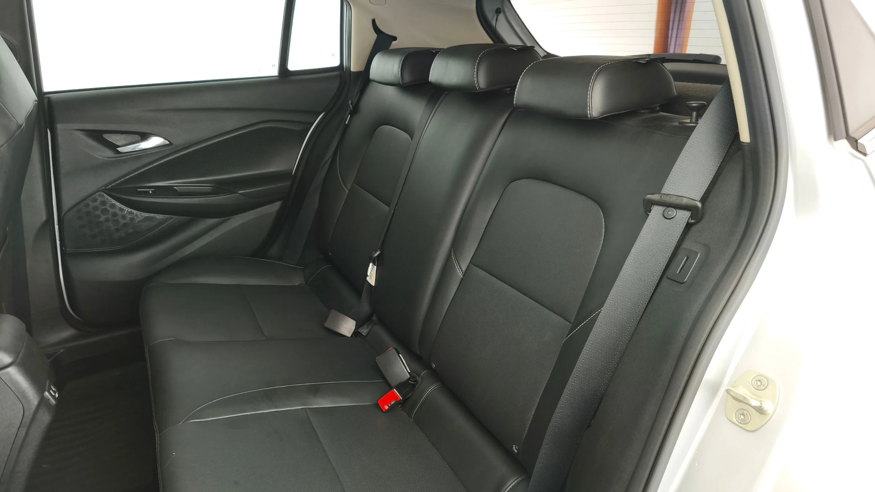 CHEVROLET ONIX PREMIER TP 1000CC T 5P 6AB ABS