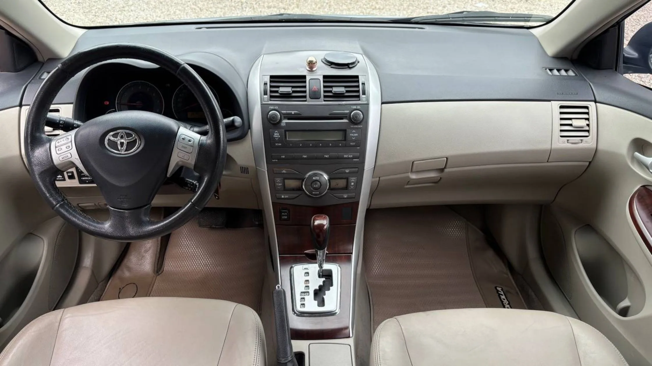 TOYOTA COROLLA SE-G AT 1800CC TC