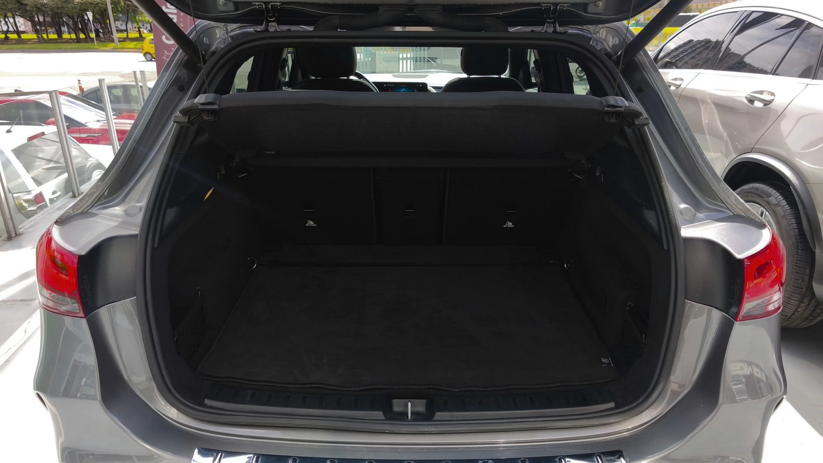 MERCEDES-BENZ EQA 350 4MATIC TP 215KW CT