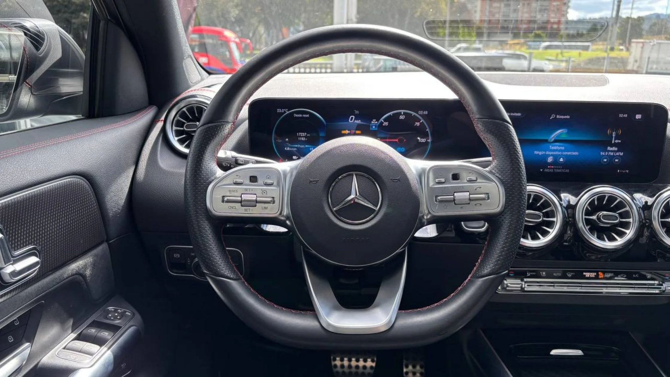 MERCEDES-BENZ EQA 350 4MATIC TP 215KW CT