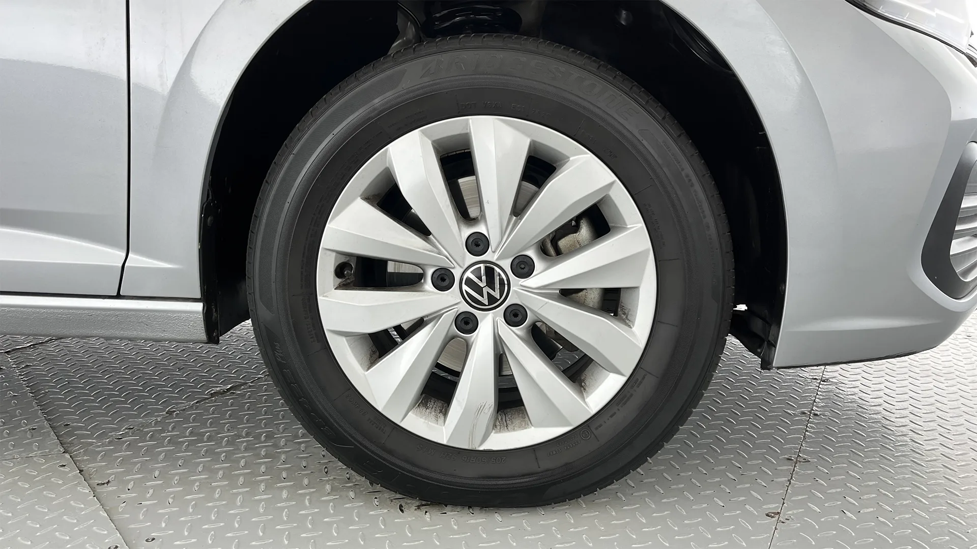 VOLKSWAGEN JETTA TSI COMFORTLINE TP 1400CC T R16