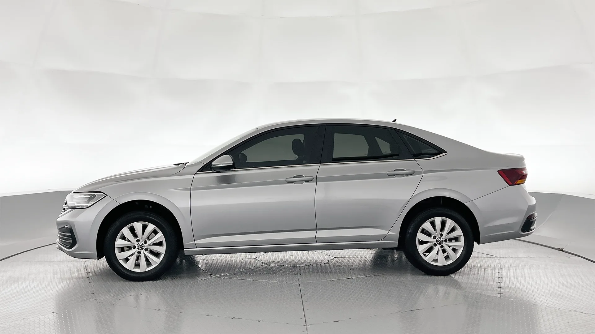 VOLKSWAGEN JETTA TSI COMFORTLINE TP 1400CC T R16