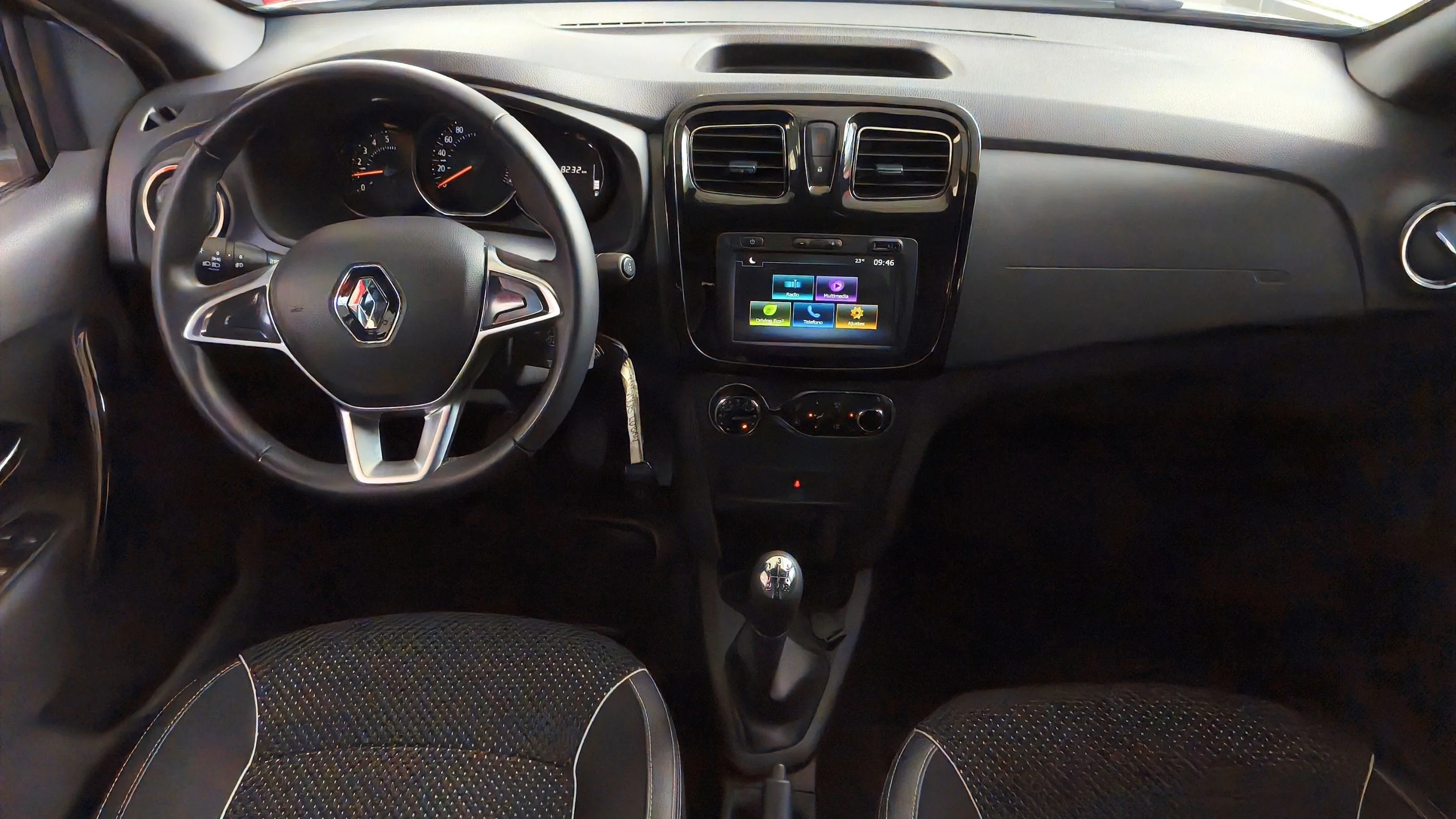 RENAULT LOGAN INTENS MT 1600CC 16V AA 4AB ABS TC