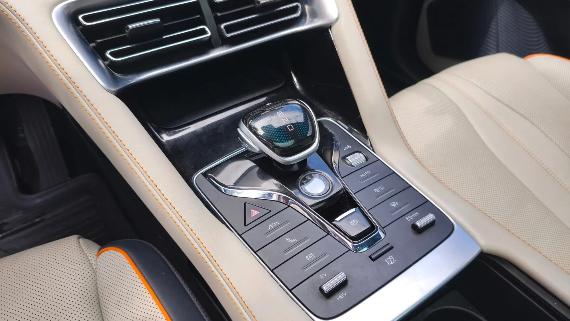 BYD SONG PLUS GS AT 1500CC 6AB ABS CT
