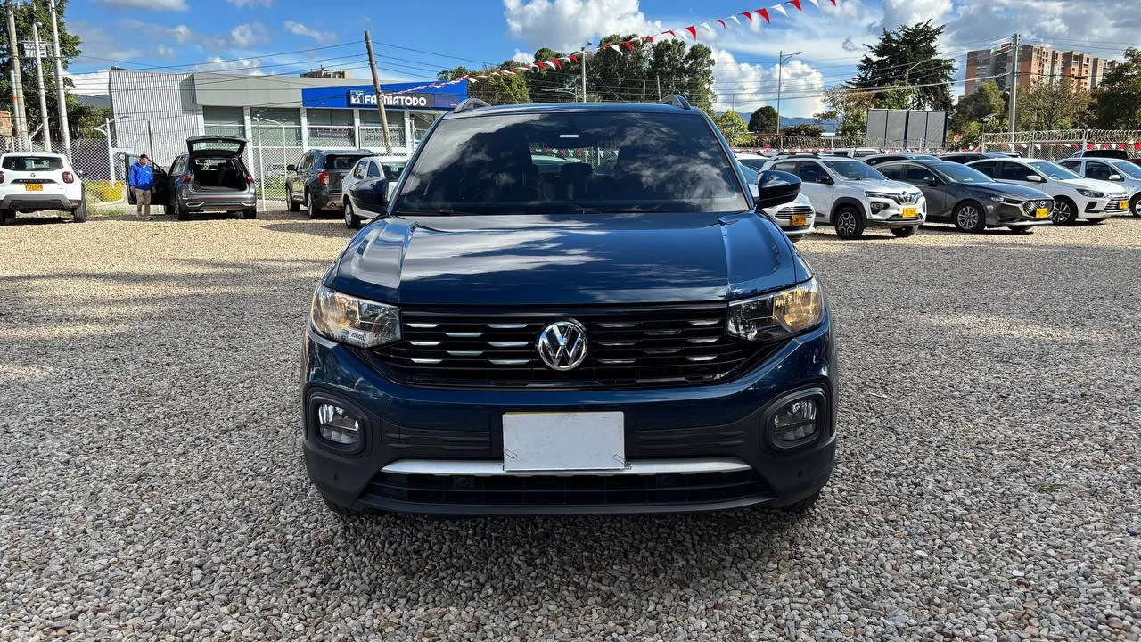 VOLKSWAGEN T COMFORTLINE TP 1600CC 6AB ABS CT R17