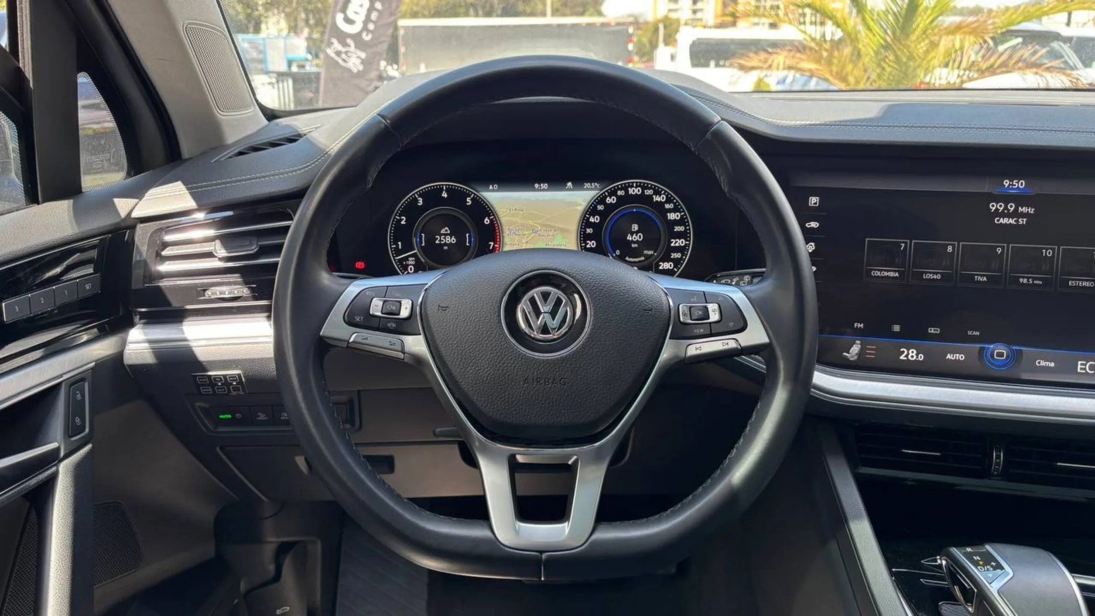 VOLKSWAGEN TOUAREG LUXURY TP 3000CC T V6