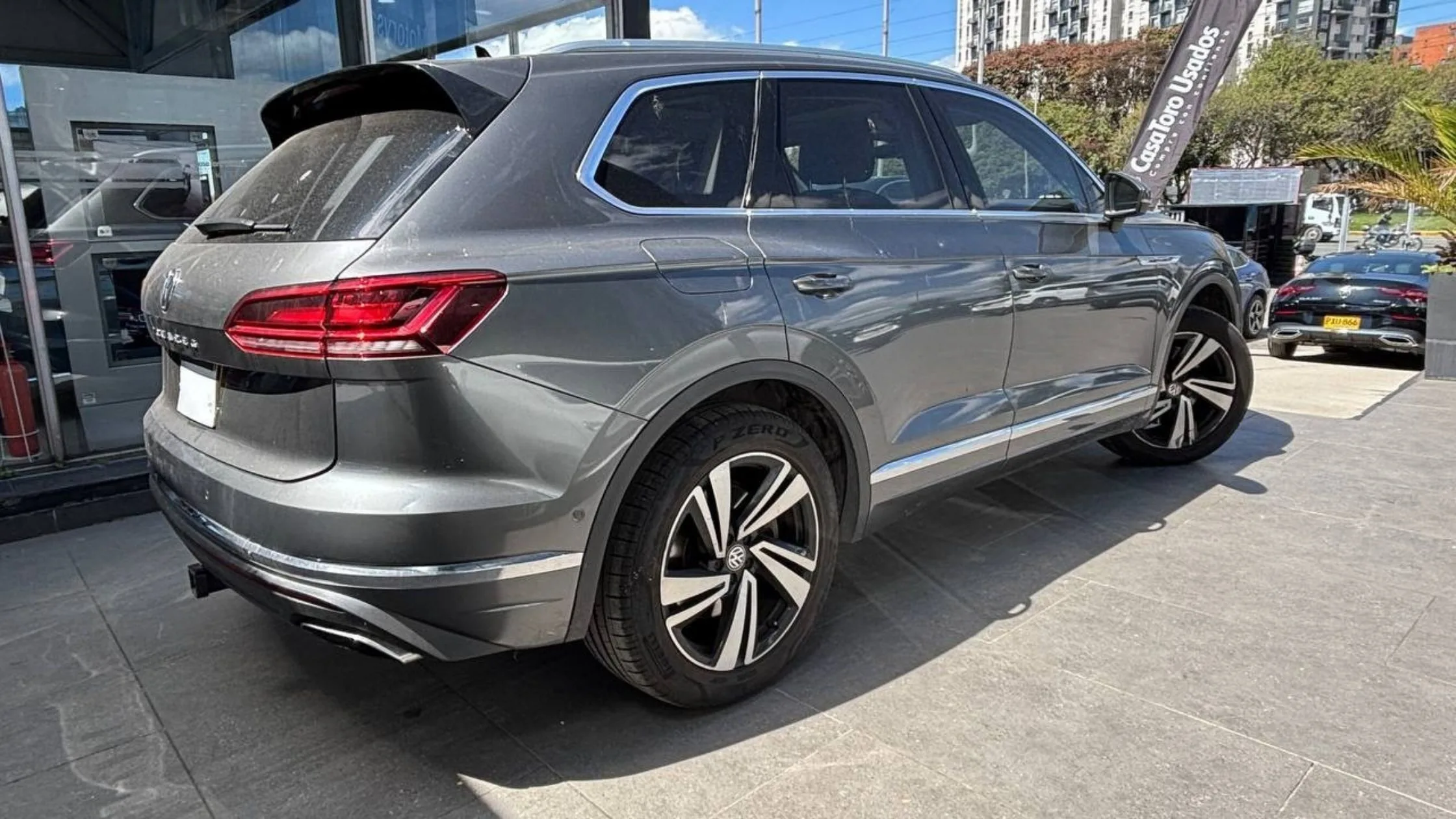 VOLKSWAGEN TOUAREG LUXURY TP 3000CC T V6