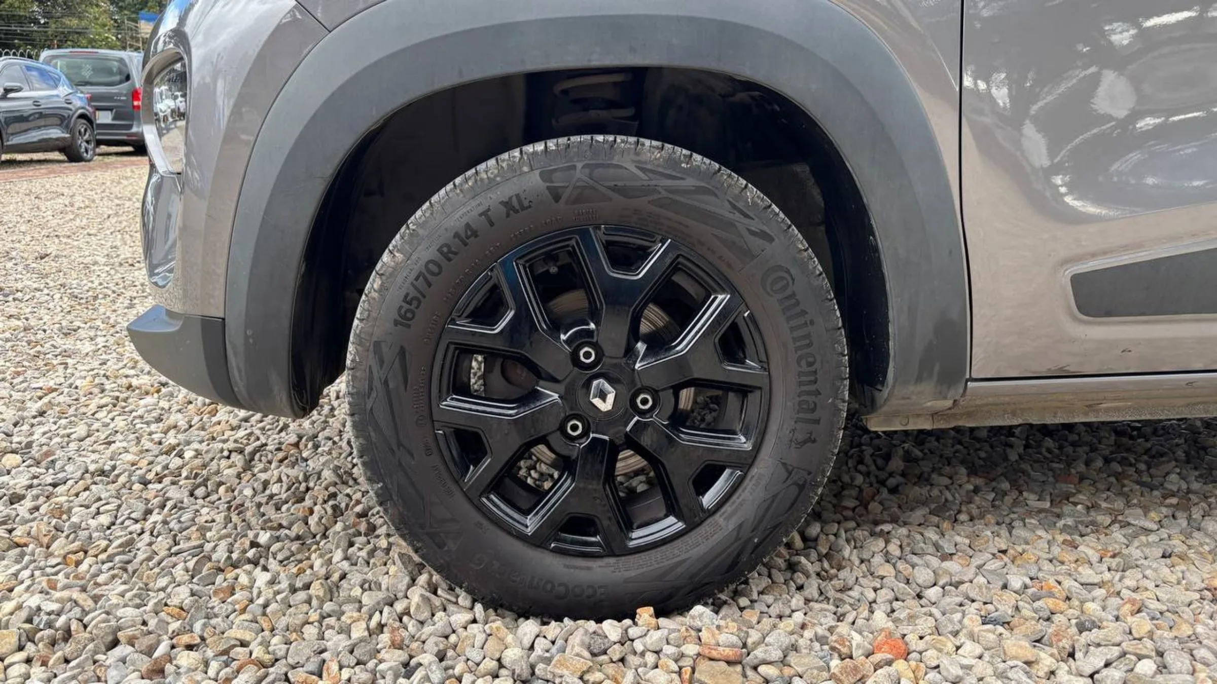 RENAULT KWID INTENS MT 1000CC 12V 4AB ABS
