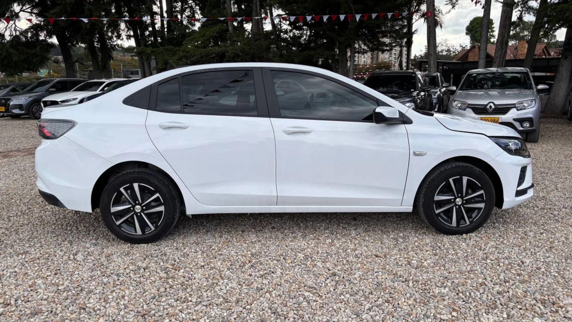 CHEVROLET ONIX LT AT 1000CC T 4P 6AB ABS