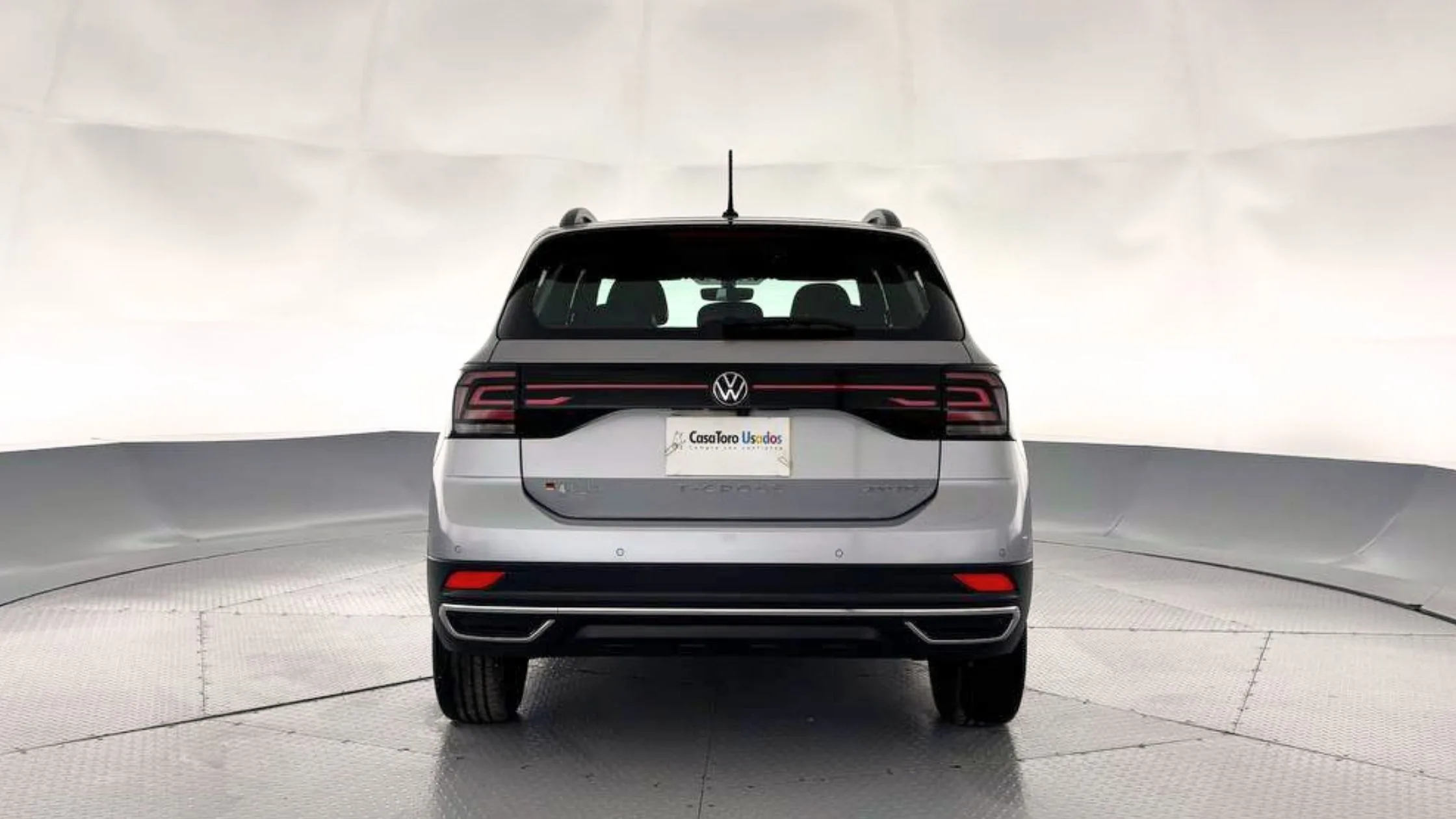 VOLKSWAGEN T COMFORTLINE TP 1000CC T 6AB ABS CT R17