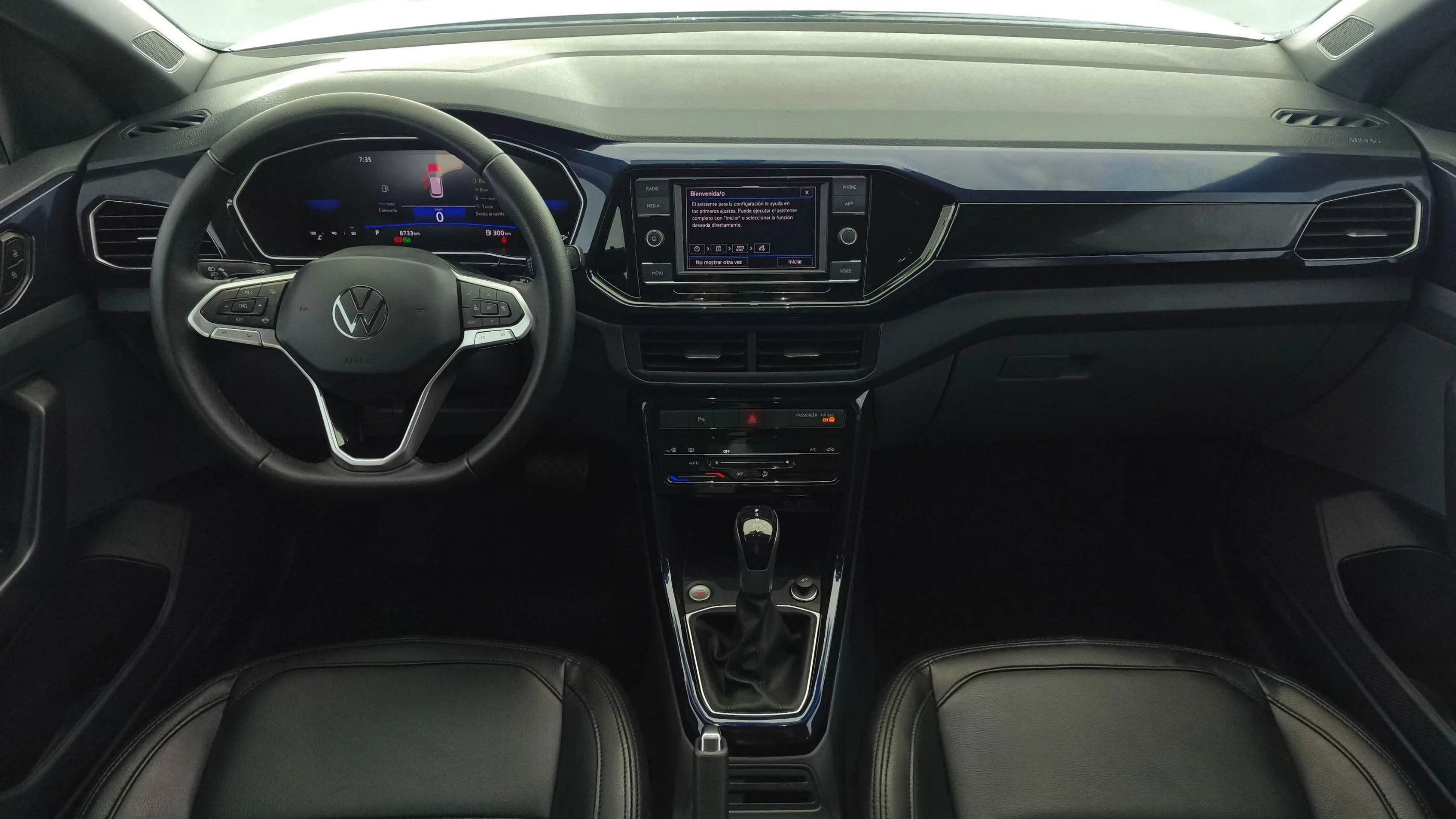 VOLKSWAGEN T COMFORTLINE TP 1000CC T 6AB ABS CT R17