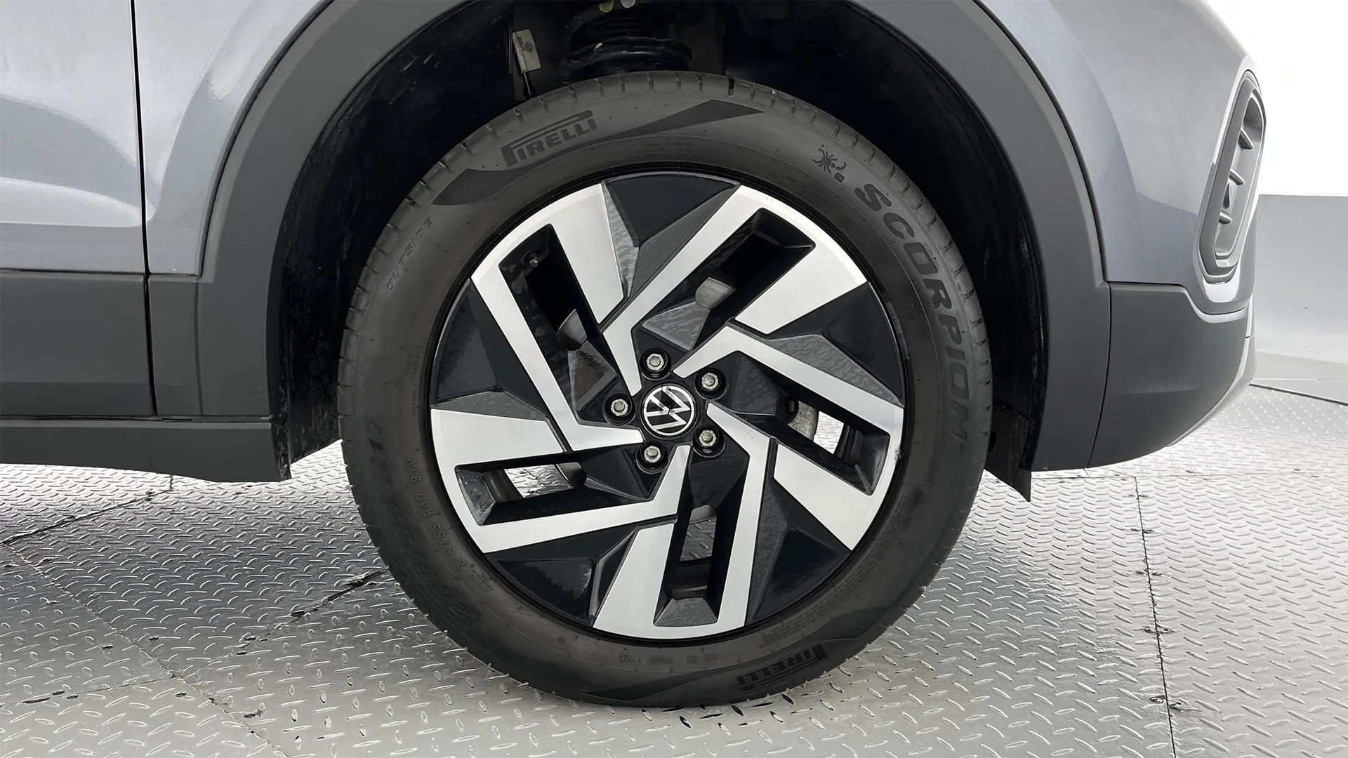 VOLKSWAGEN T COMFORTLINE AT 1000CC T 6AB