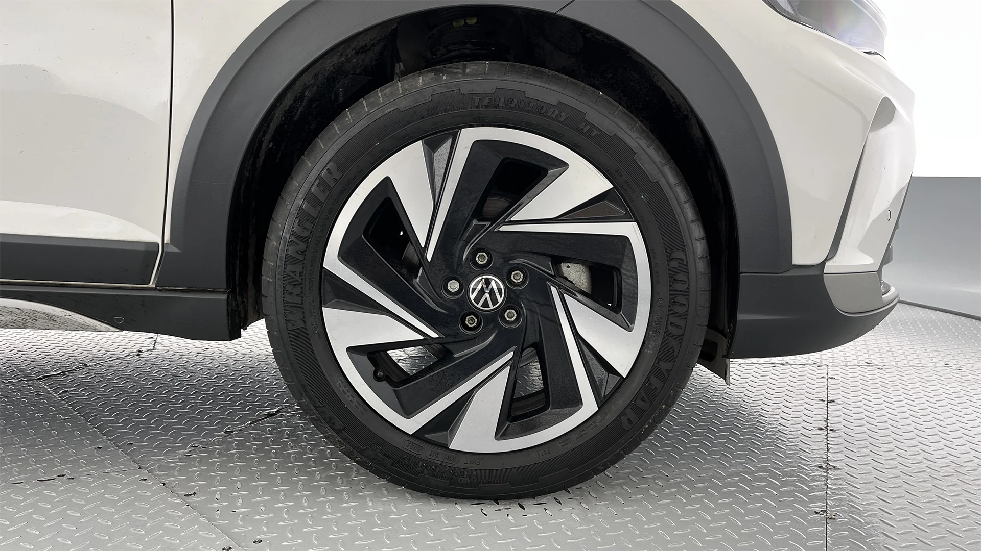 VOLKSWAGEN NIVUS HIGHLINE AT 1000CC 4X2 6AB