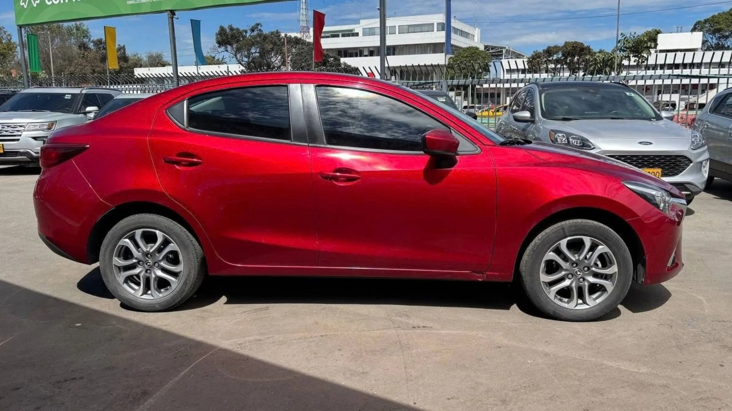 MAZDA 2 GRAND TOURING LX SEDAN TP 1500CC 6AB TC