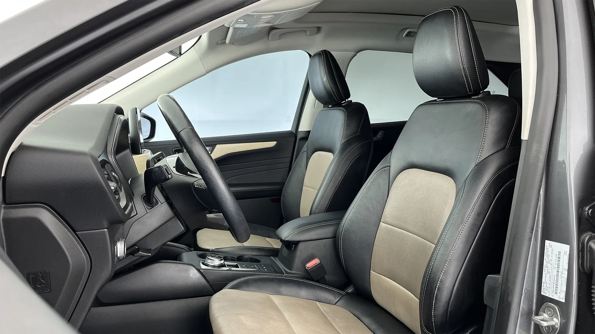 FORD ESCAPE TITANIUM HEV TP 2500CC 4X4