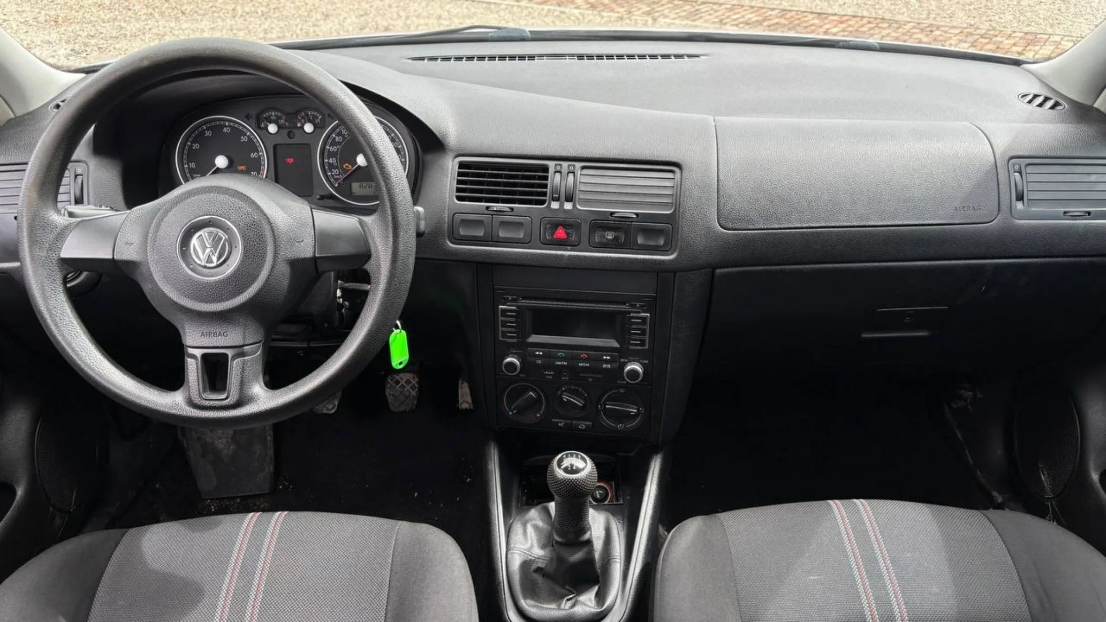 VOLKSWAGEN JETTA EUROPA MT 2000CC