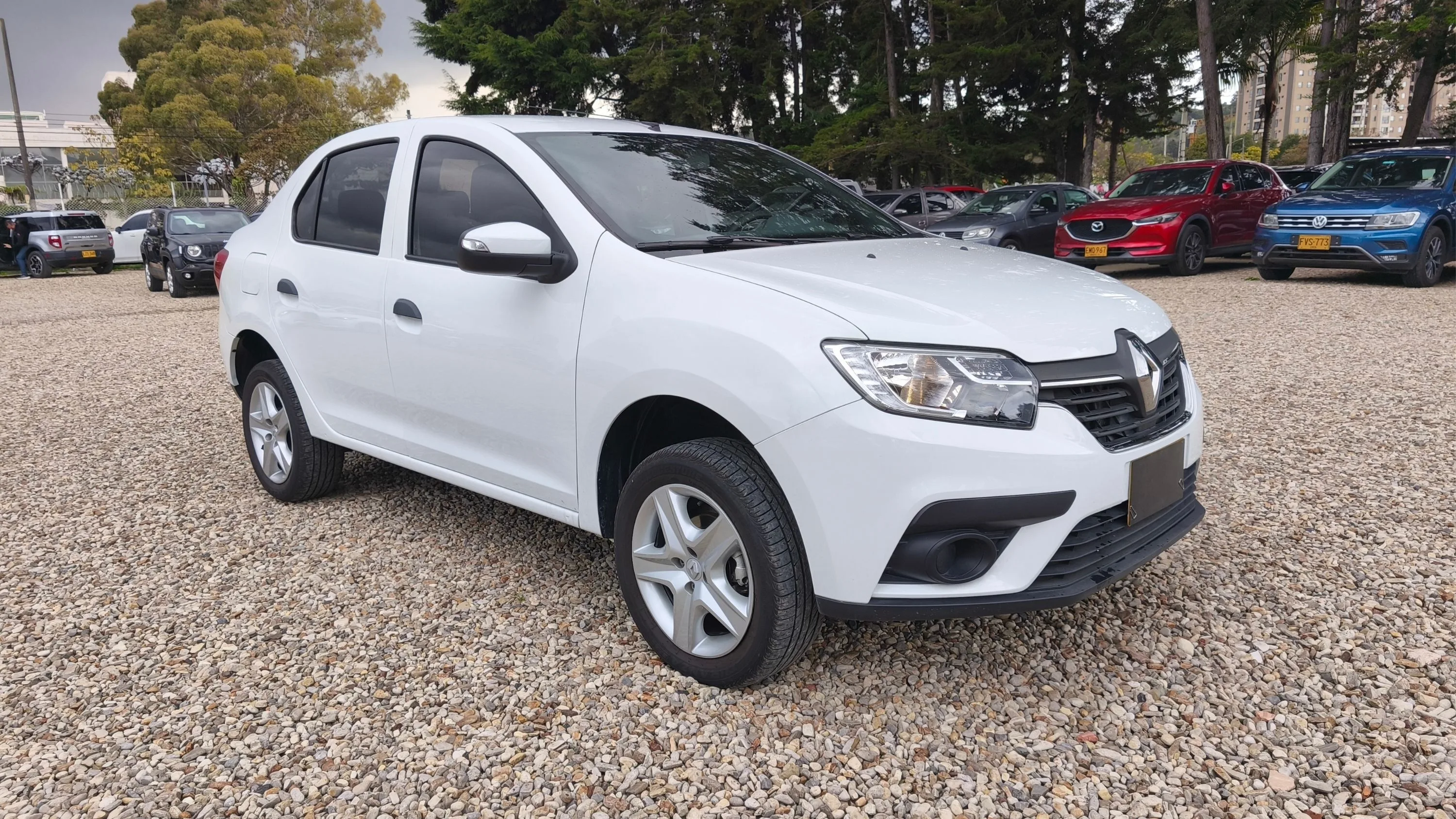 RENAULT LOGAN LIFE AT 1600CC 4AB AA