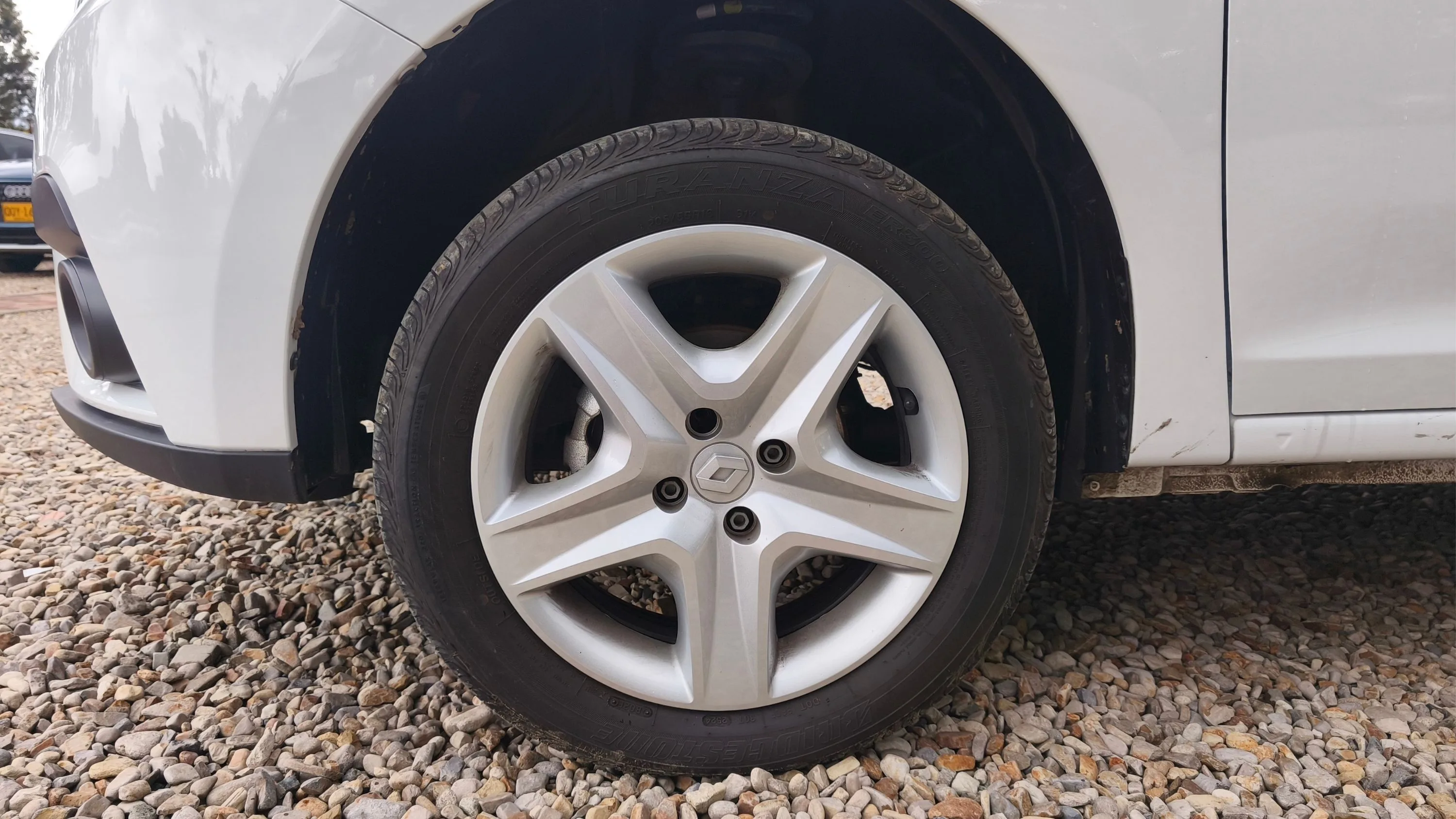 RENAULT LOGAN LIFE AT 1600CC 4AB AA