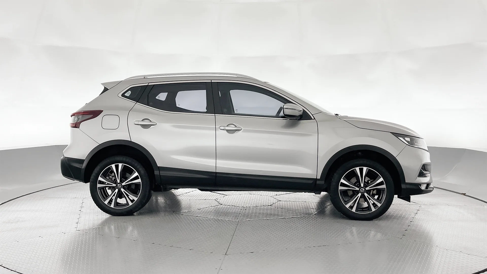 NISSAN QASHQAI ADVANCE TP 2000CC 4X2 2AB ABS