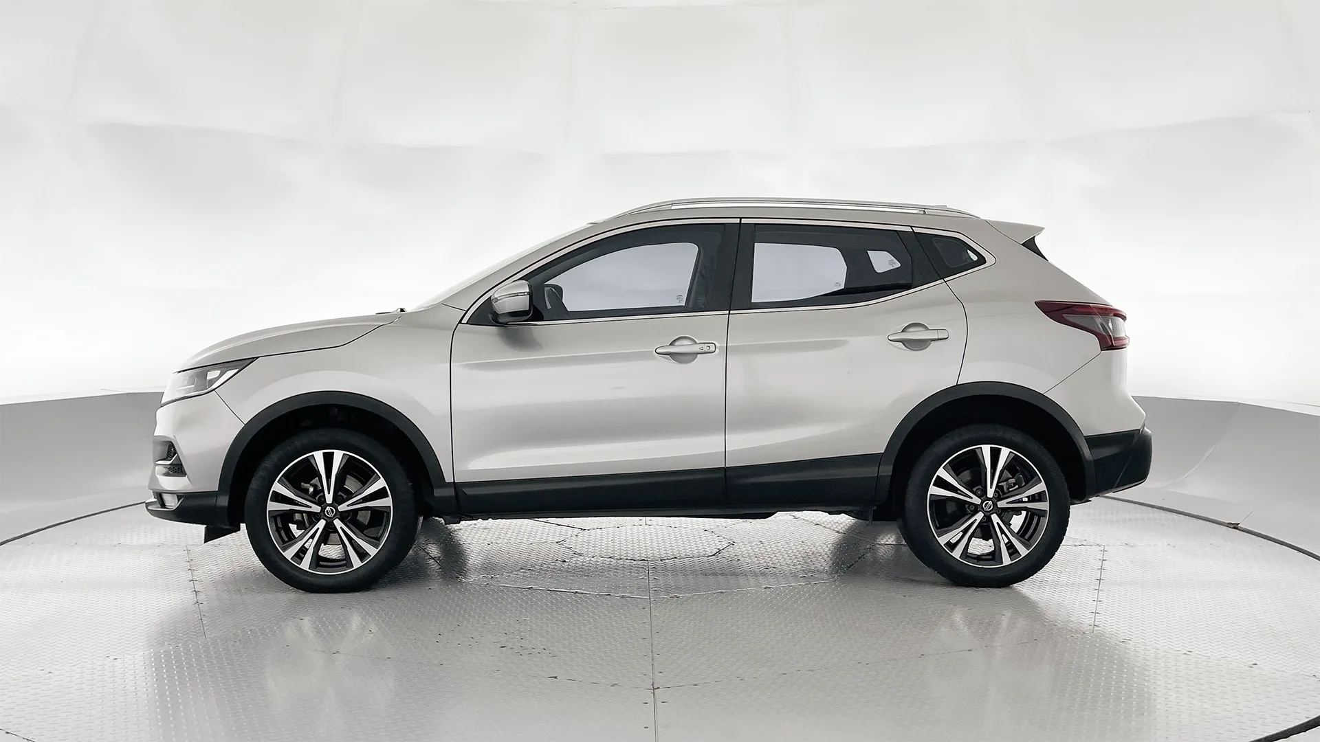 NISSAN QASHQAI ADVANCE TP 2000CC 4X2 2AB ABS