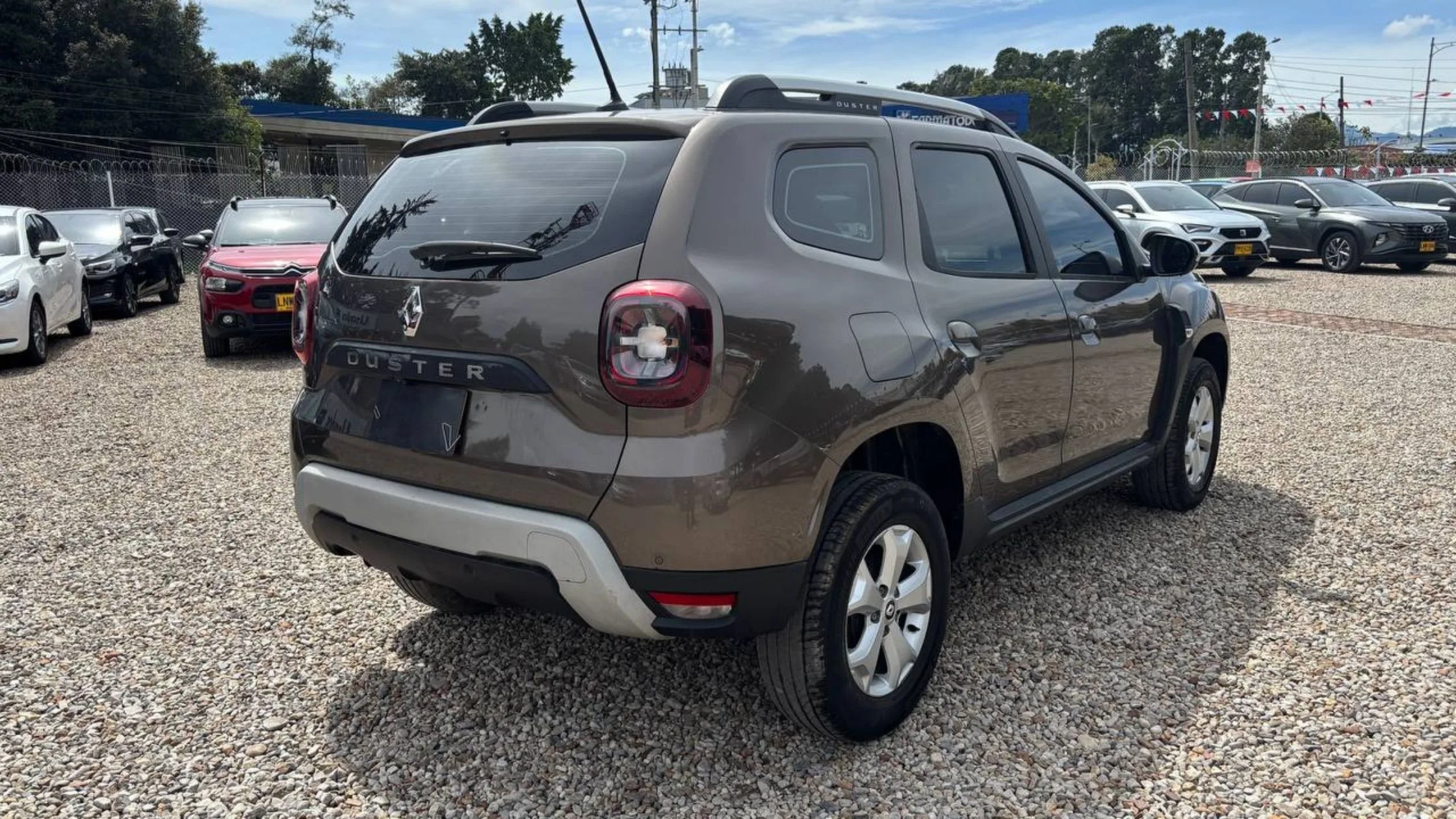 RENAULT DUSTER INTENS MT 1600CC 4X2