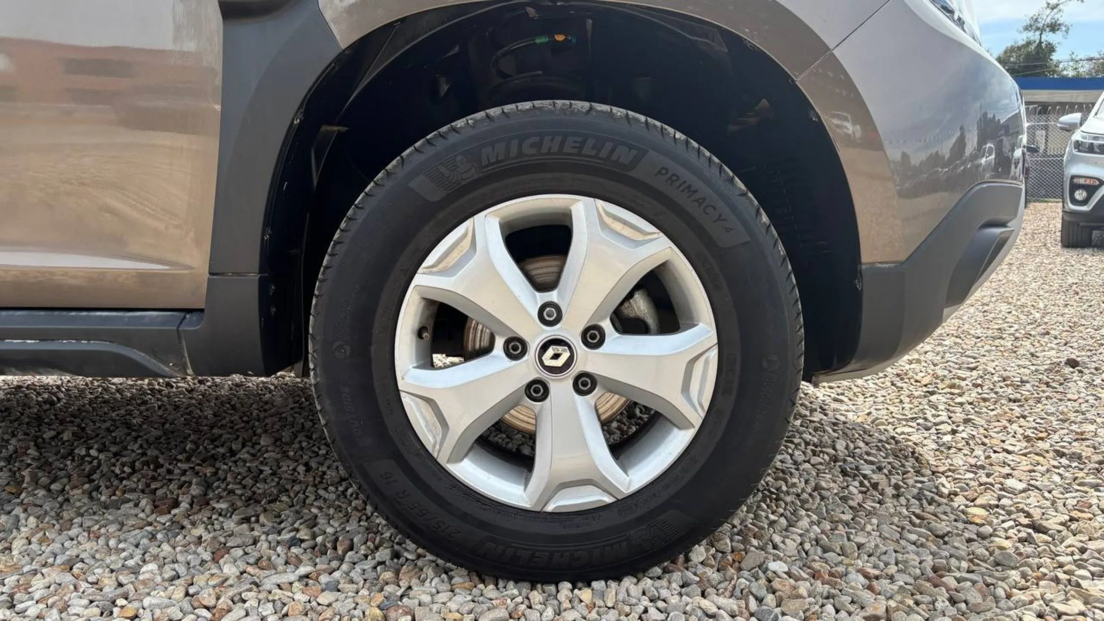 RENAULT DUSTER INTENS MT 1600CC 4X2
