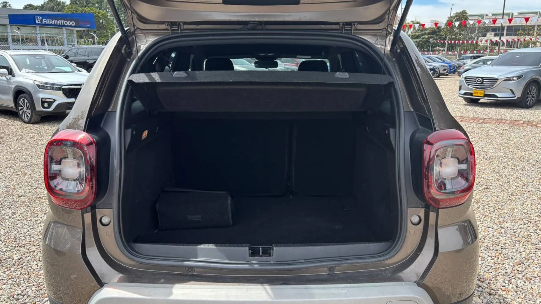 RENAULT DUSTER INTENS MT 1600CC 4X2