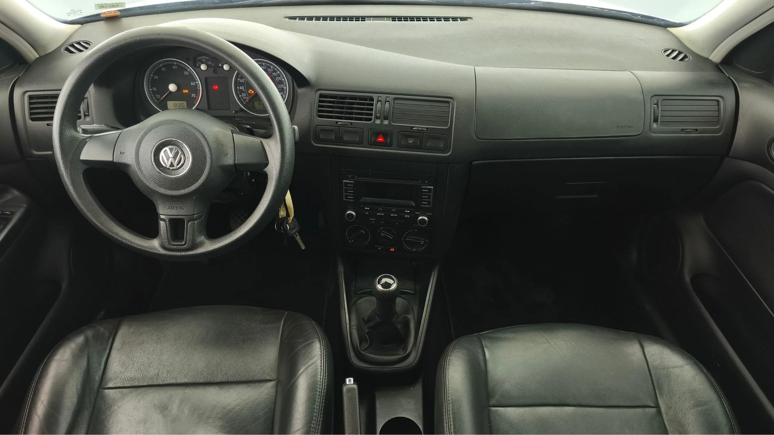 VOLKSWAGEN JETTA EUROPA MT 2000CC