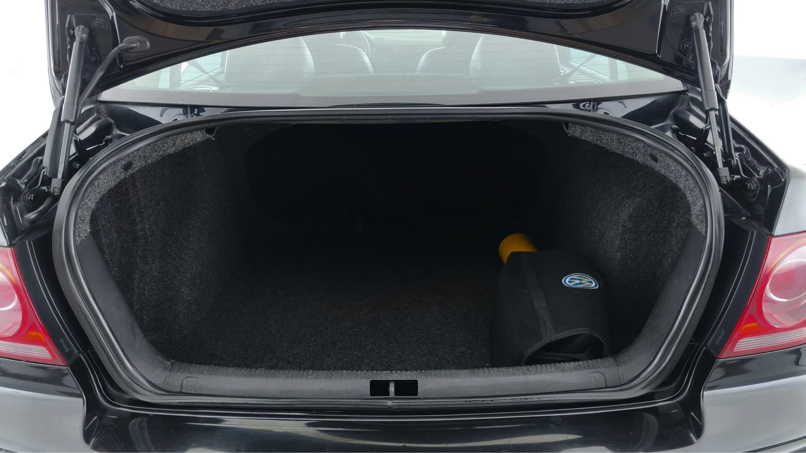 VOLKSWAGEN JETTA EUROPA MT 2000CC