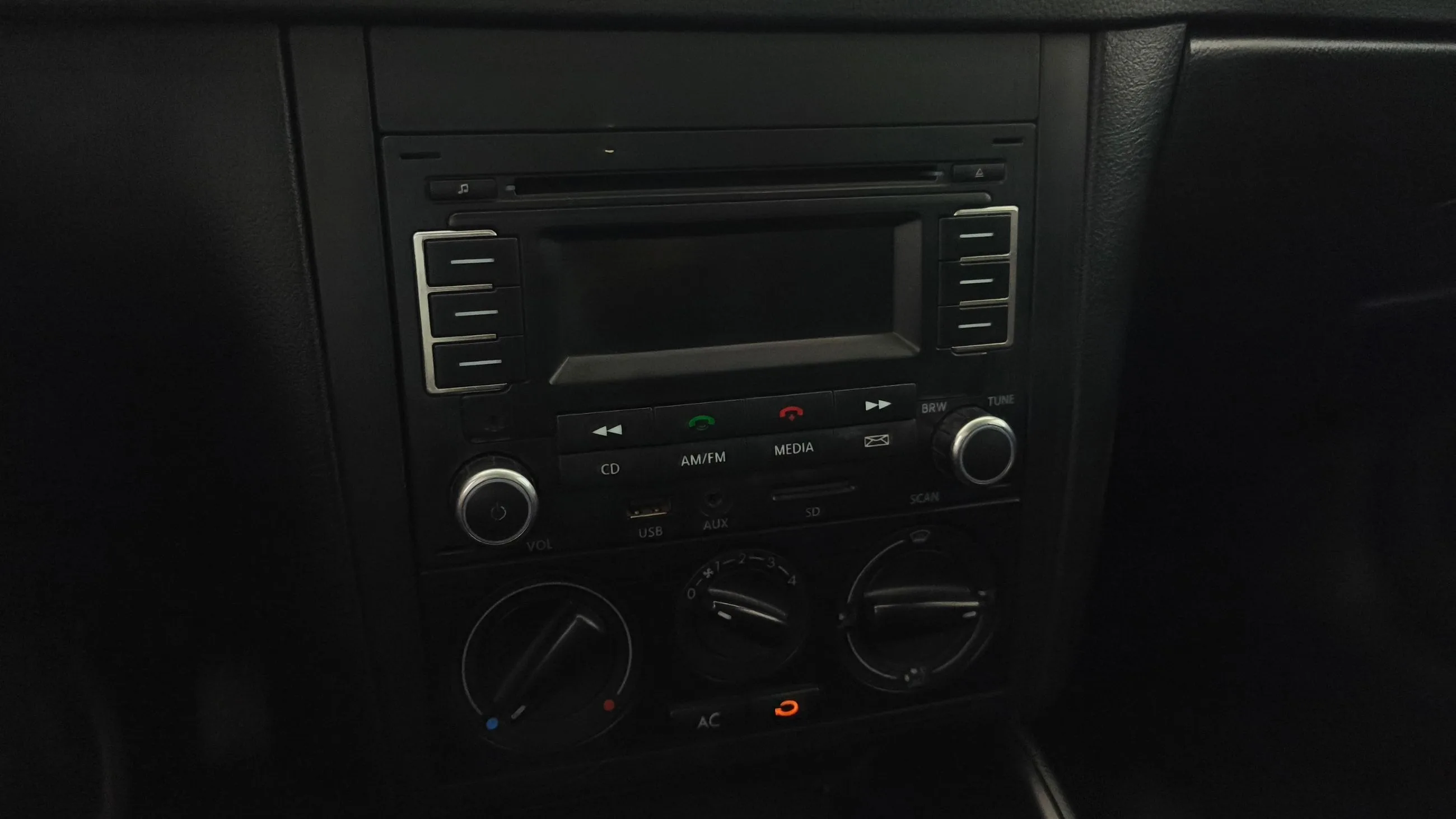 VOLKSWAGEN JETTA EUROPA MT 2000CC