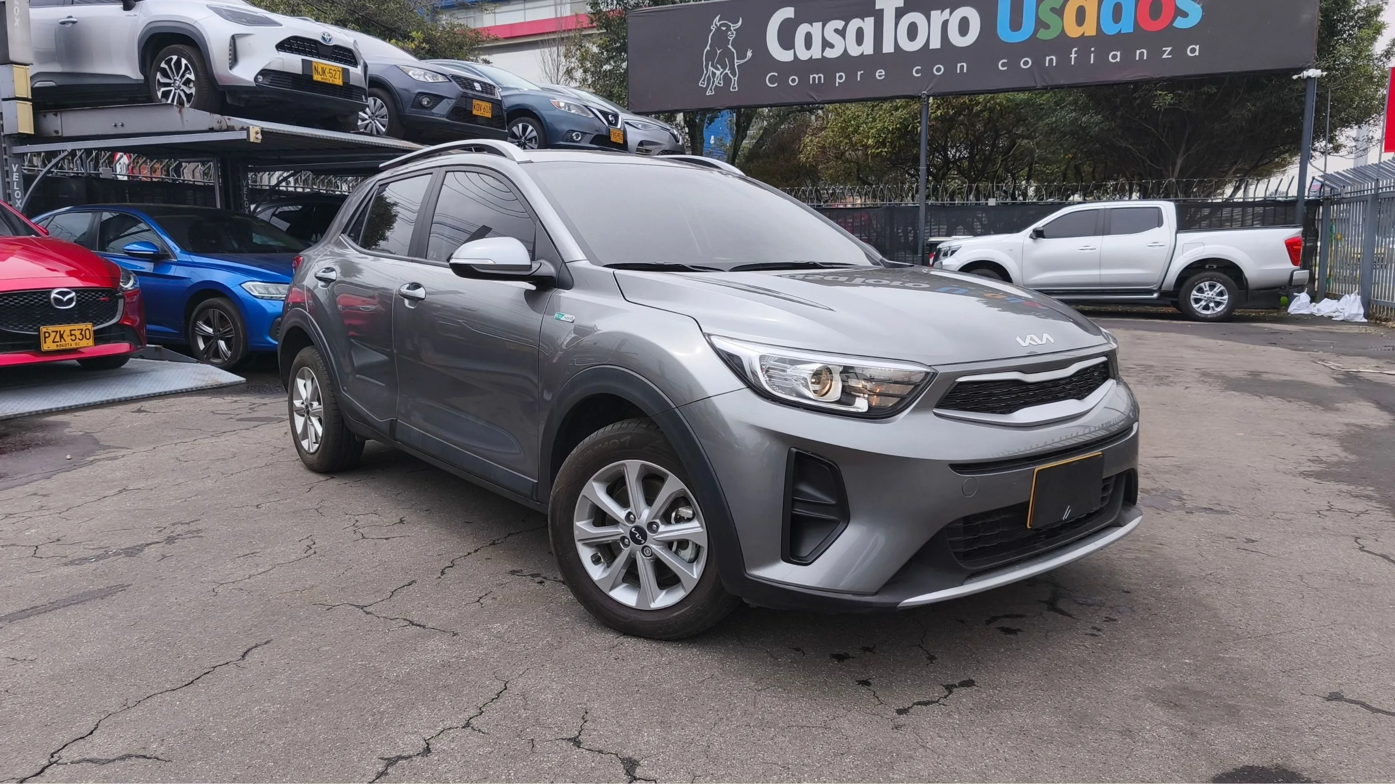 KIA STONIC DESIRE MT 1000CC T 4X2 6AB